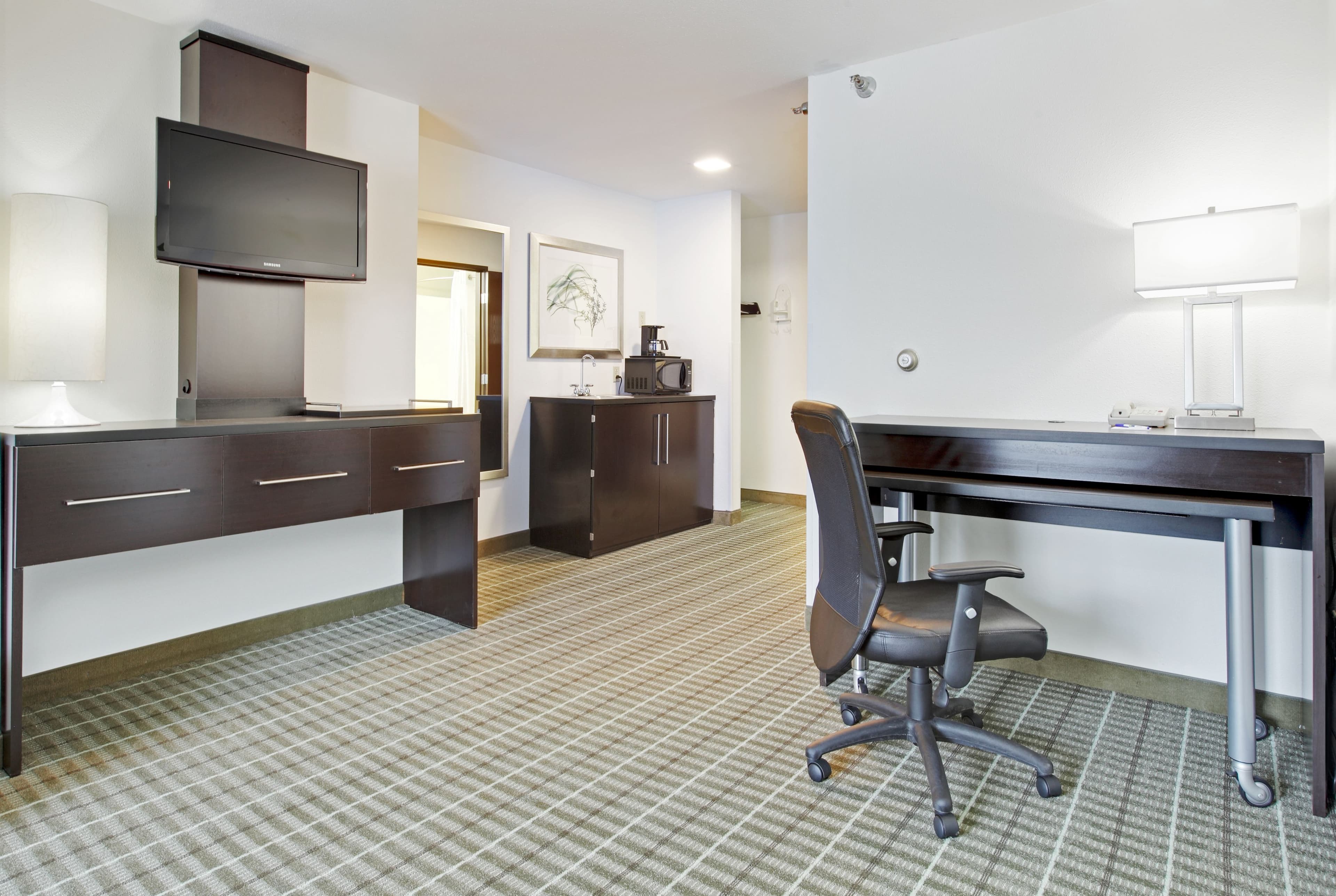 Holiday Inn Express Monticello — 9