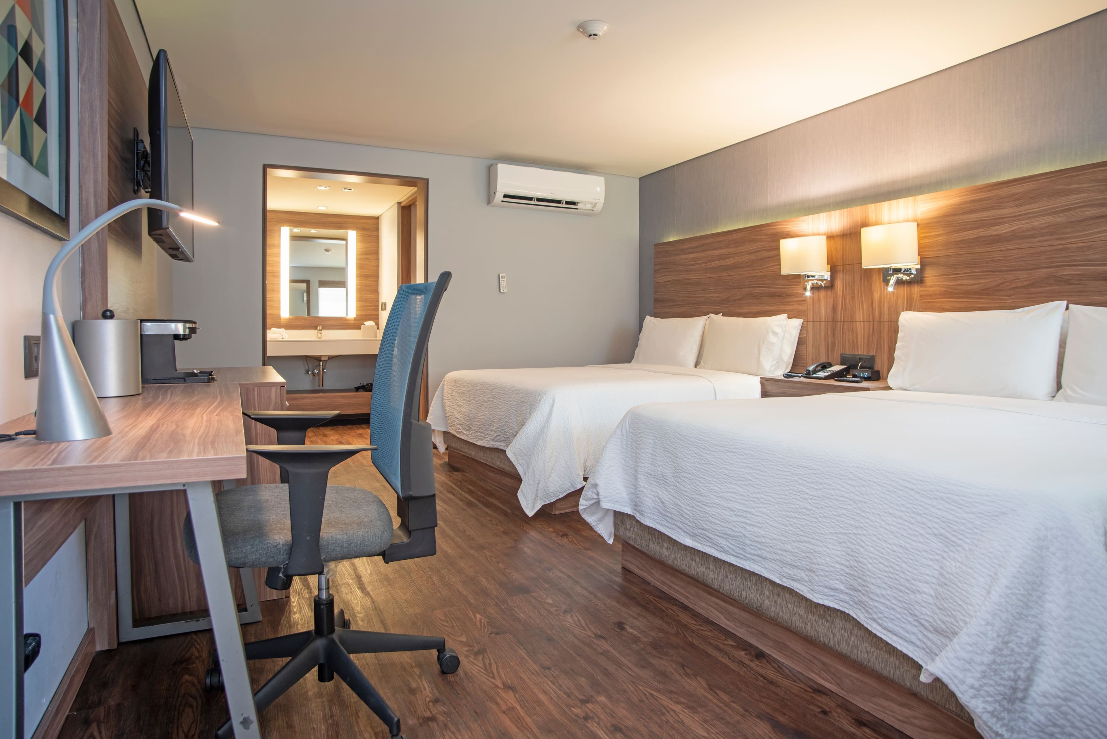 Holiday Inn Express Morelia — 13