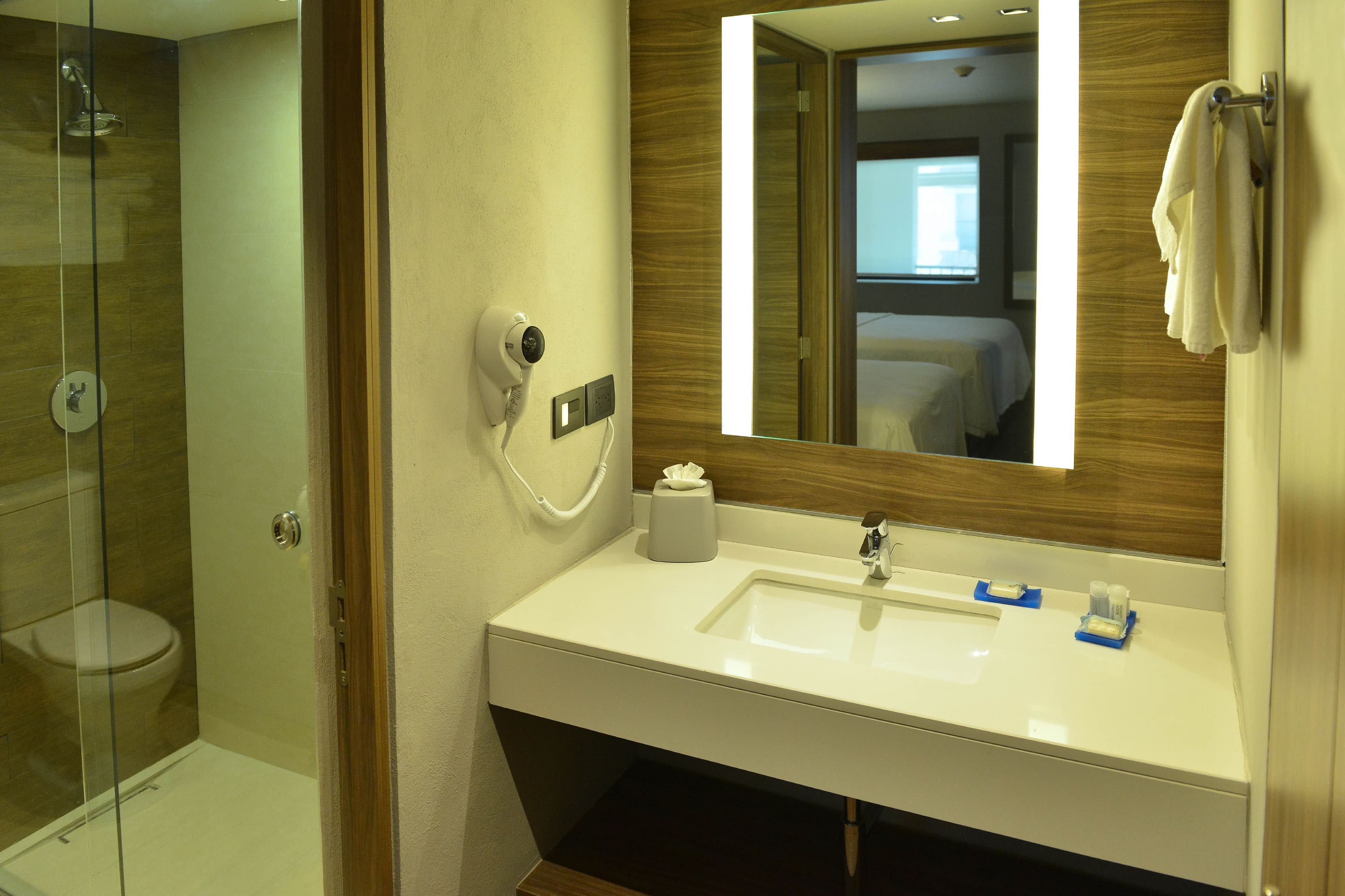 Holiday Inn Express Morelia — 10