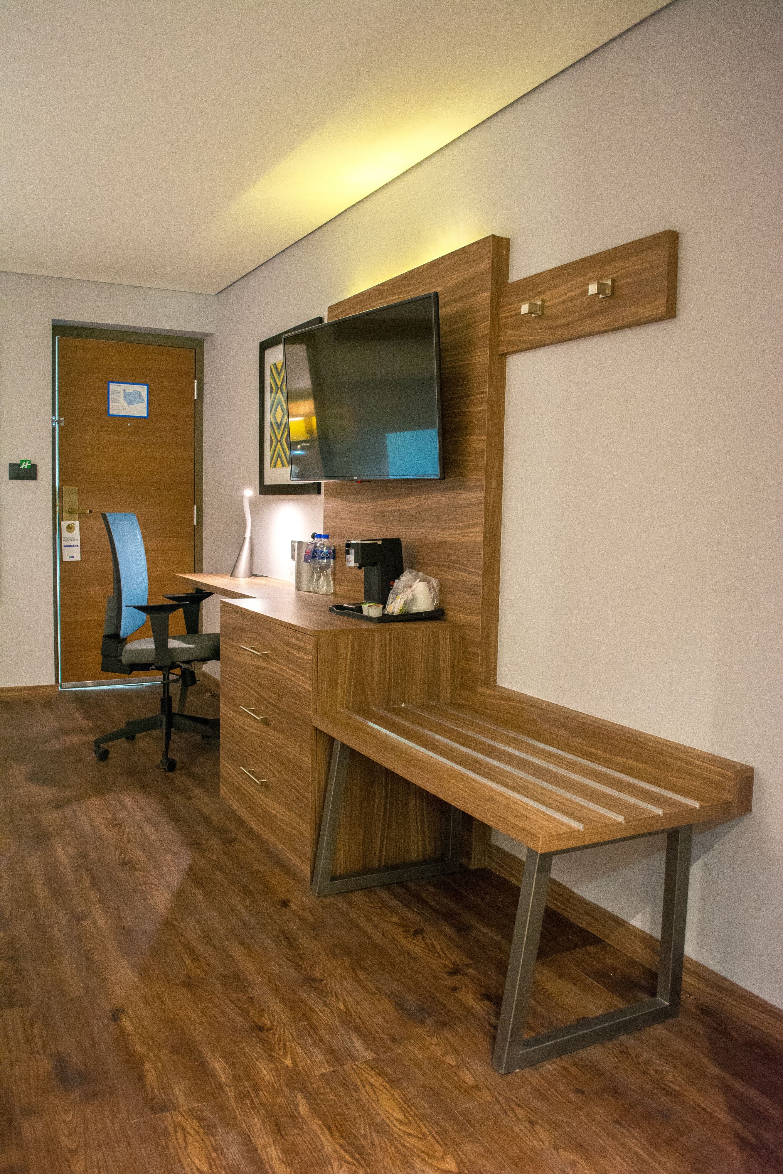 Holiday Inn Express Morelia - Image 2