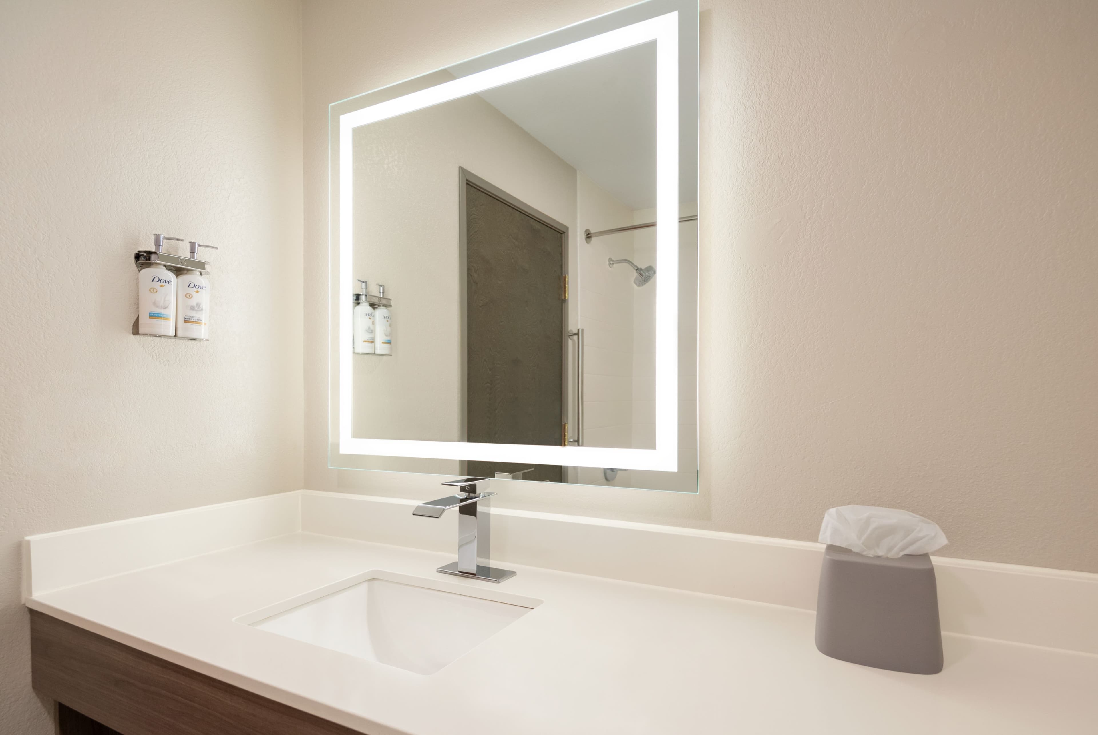 Holiday Inn Express Morgantown — 6