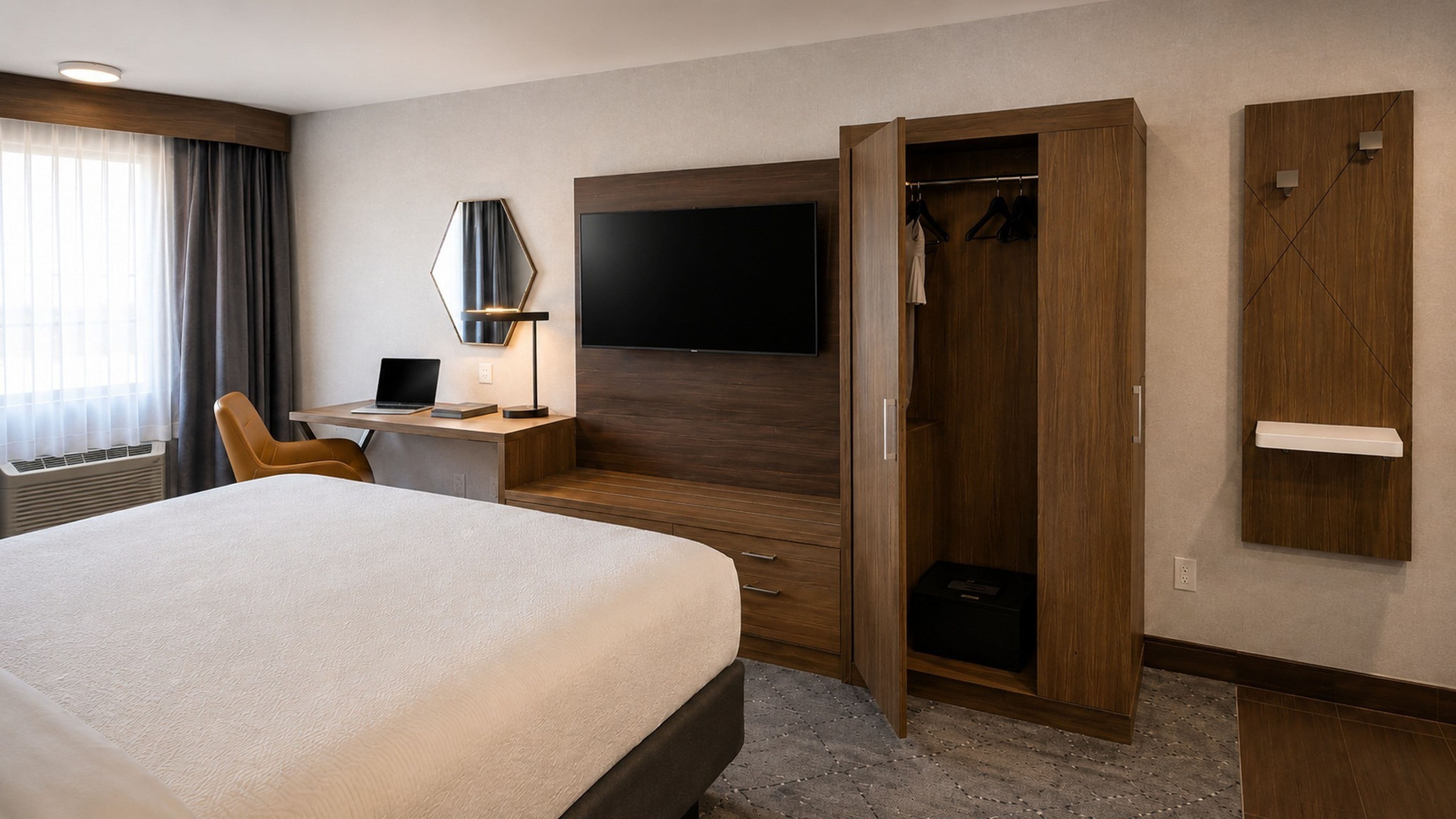 Holiday Inn Express Mountain View - S Palo Alto — 4