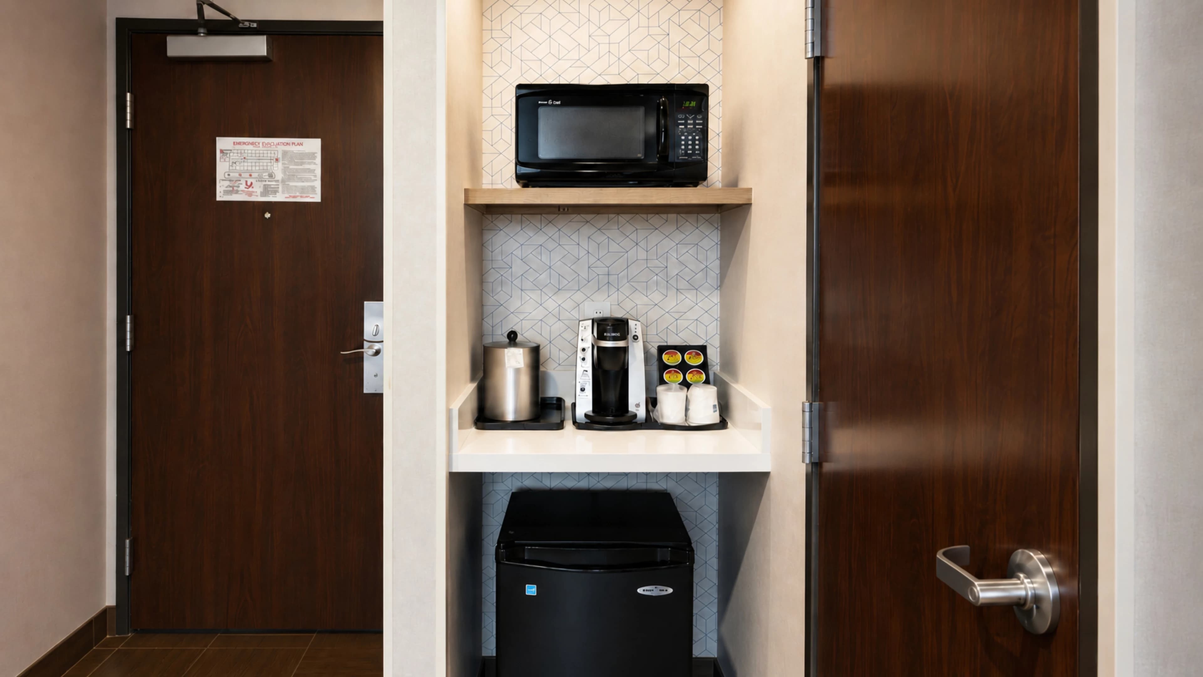 Holiday Inn Express Mountain View - S Palo Alto — 5