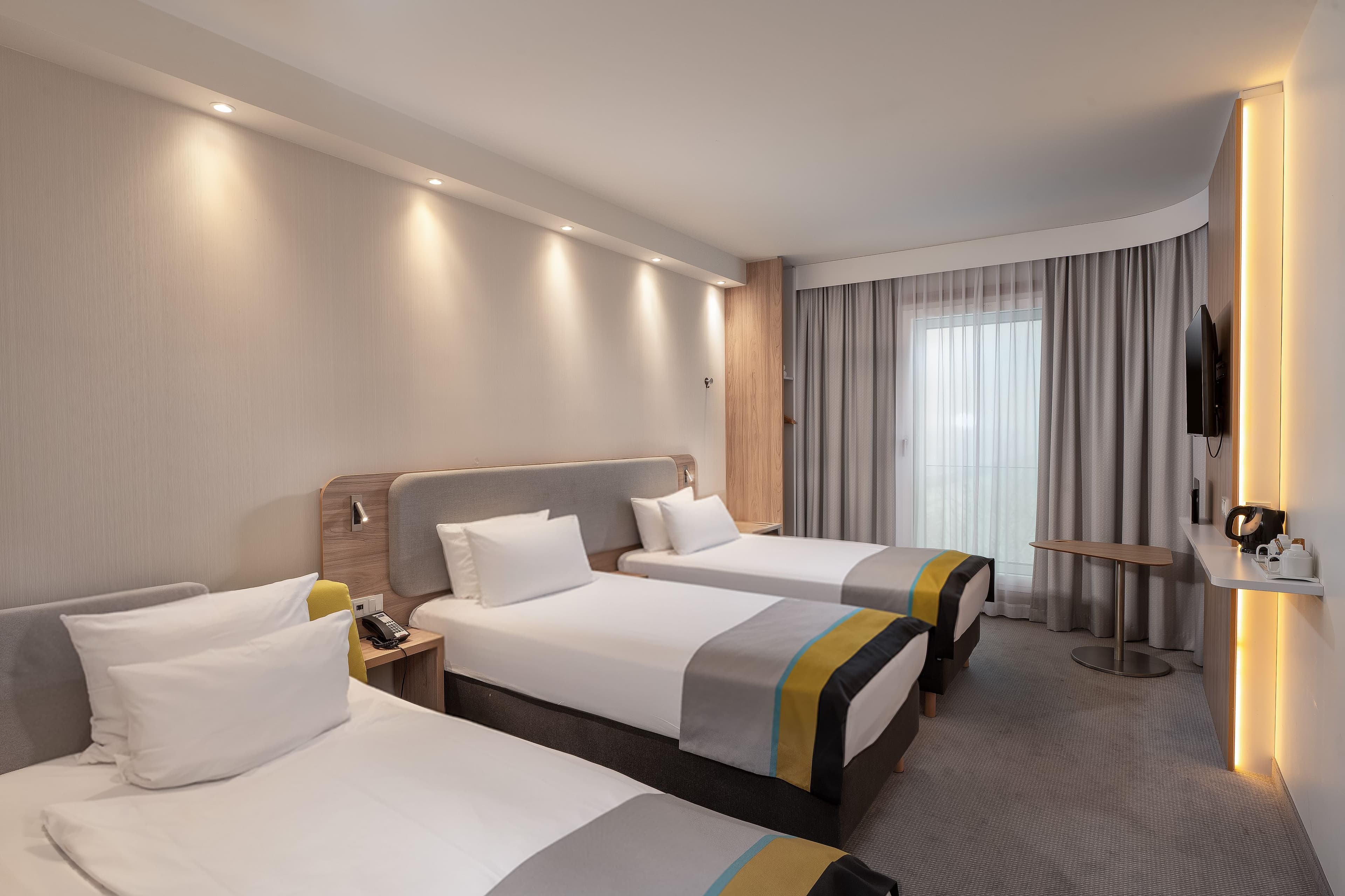 Holiday Inn Express Munich North — 28