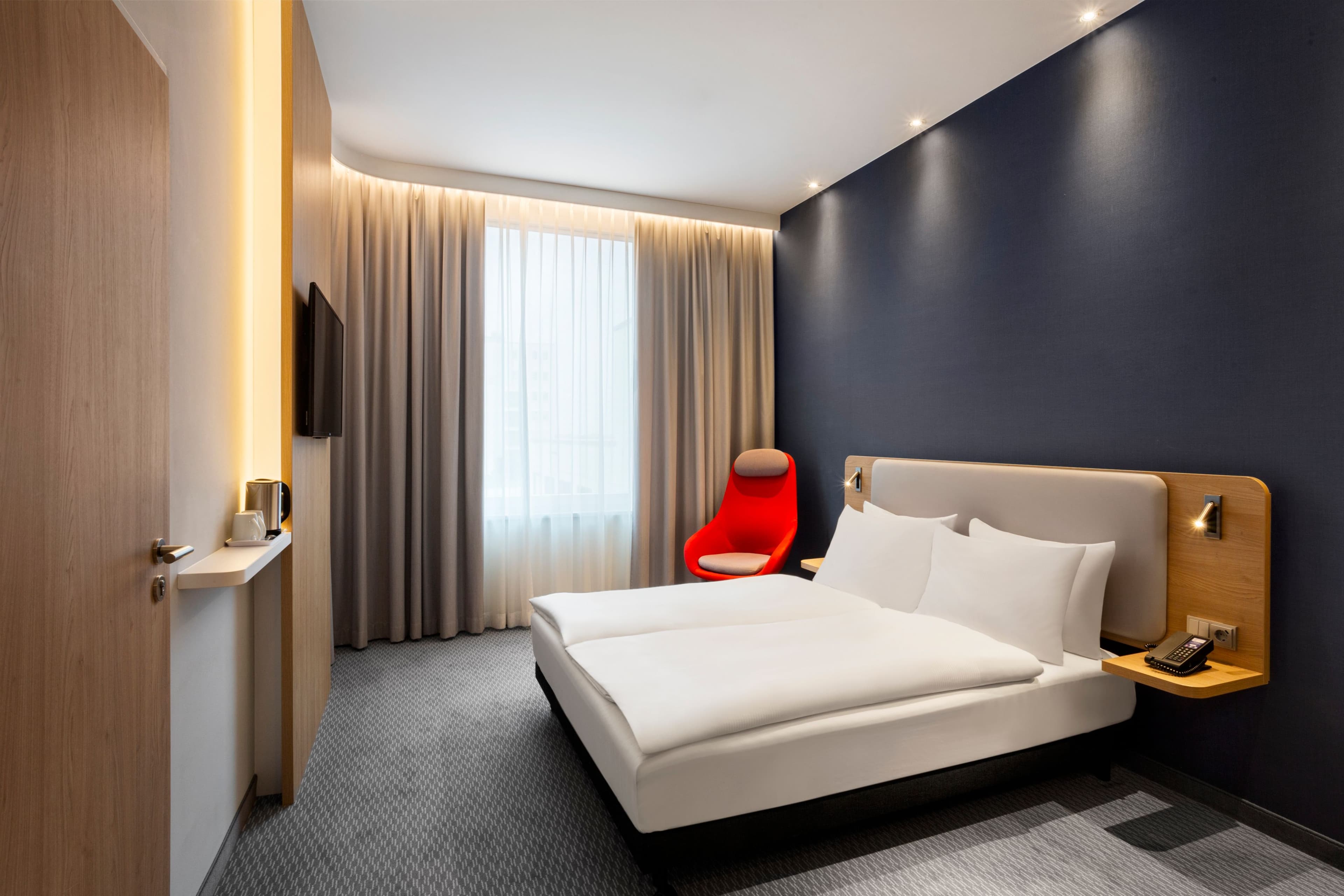 Holiday Inn Express Munich City West — 24