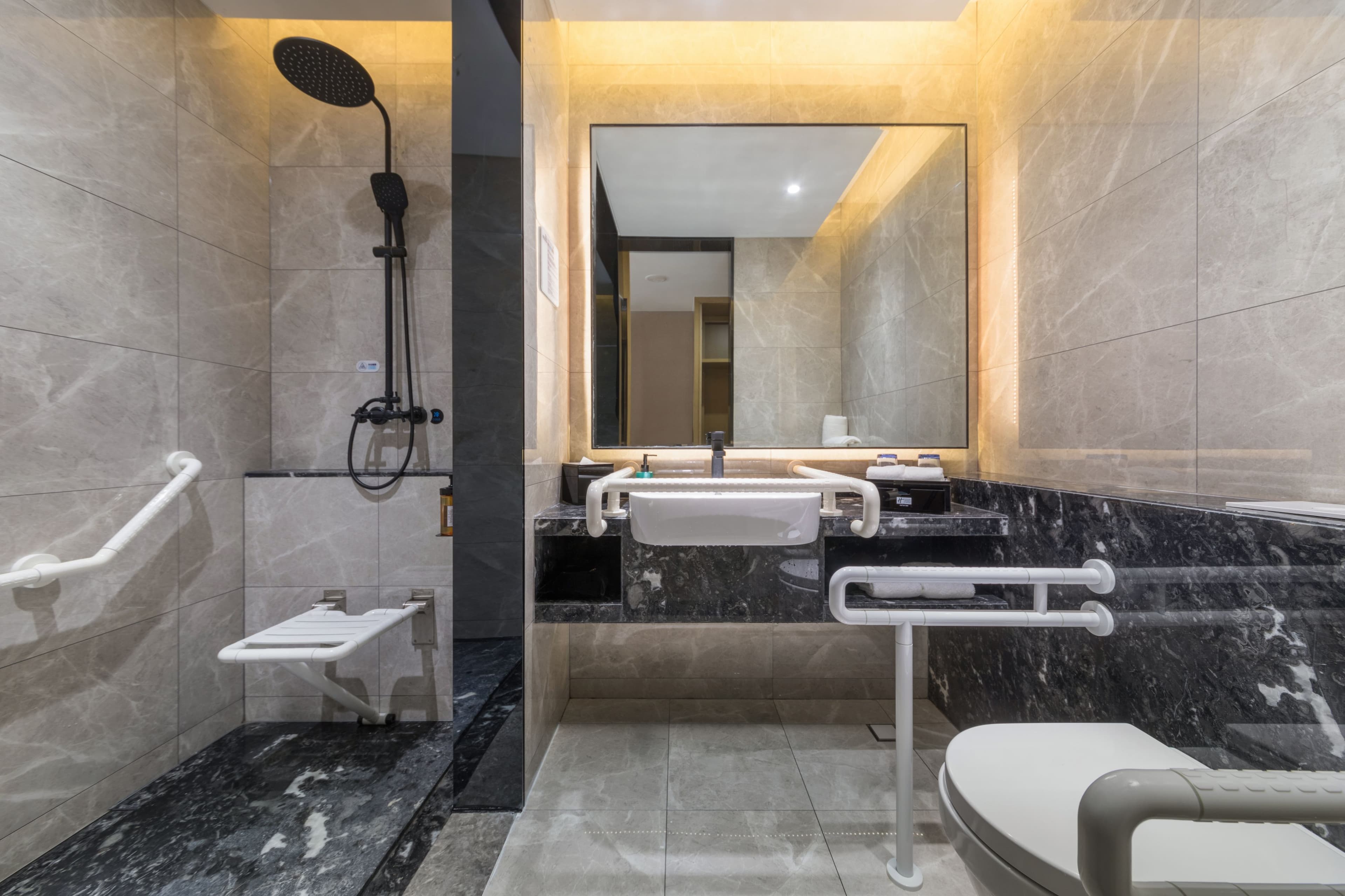 Holiday Inn Express Nanchang West Station — 6