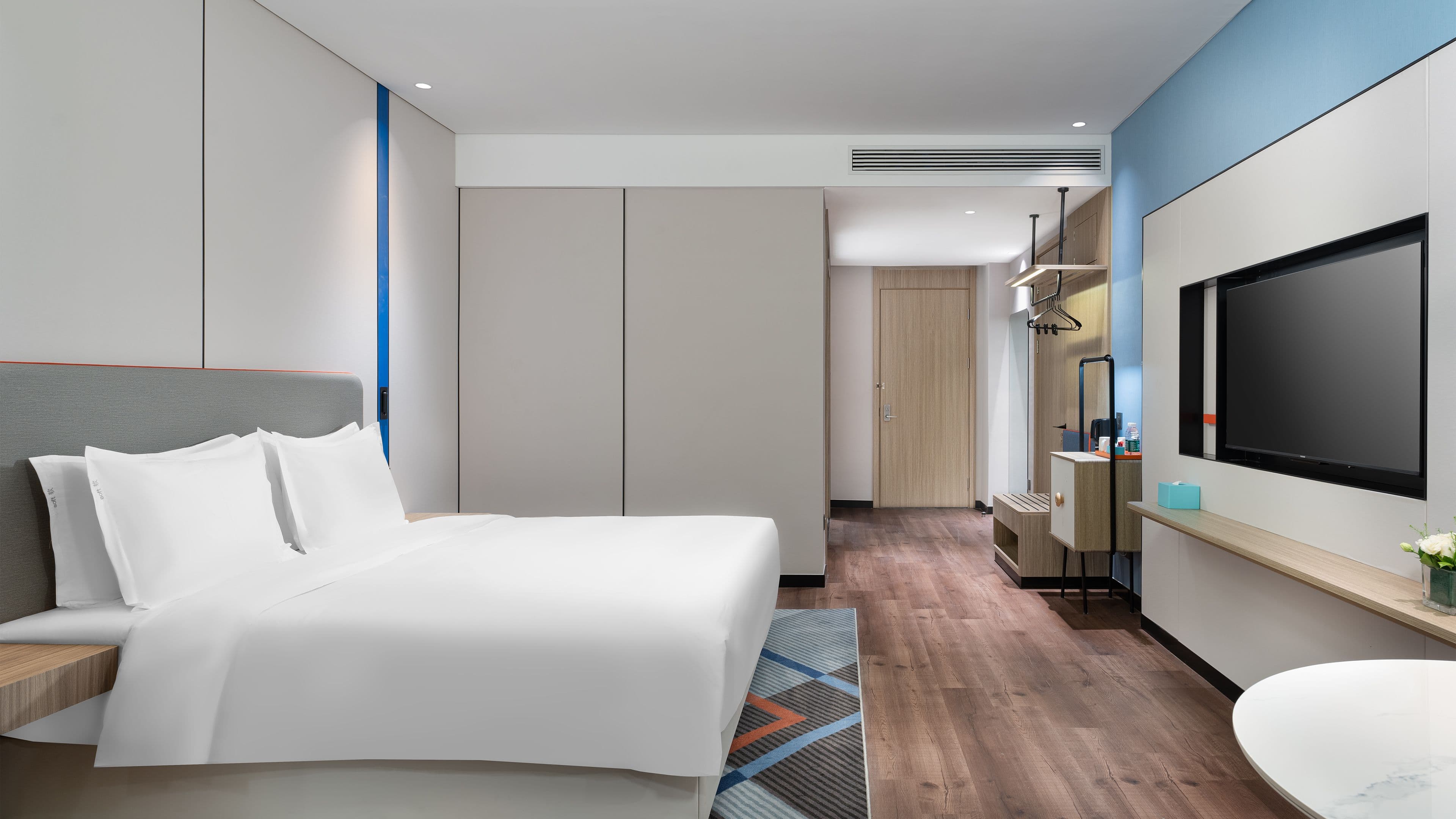 Holiday Inn Express Nanchang Qingshan Lake View - Image 4