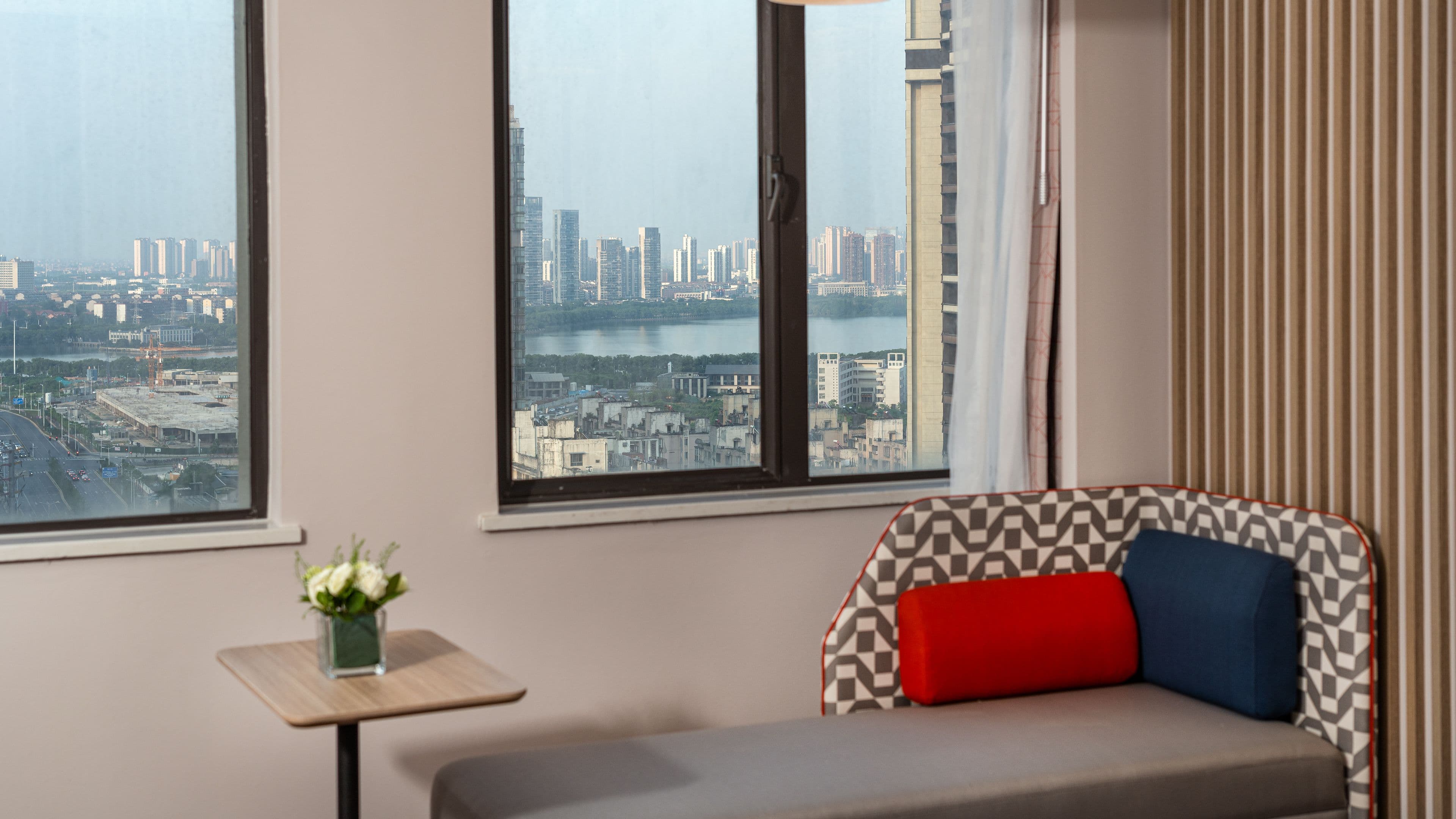 Holiday Inn Express Nanchang Qingshan Lake View — 8