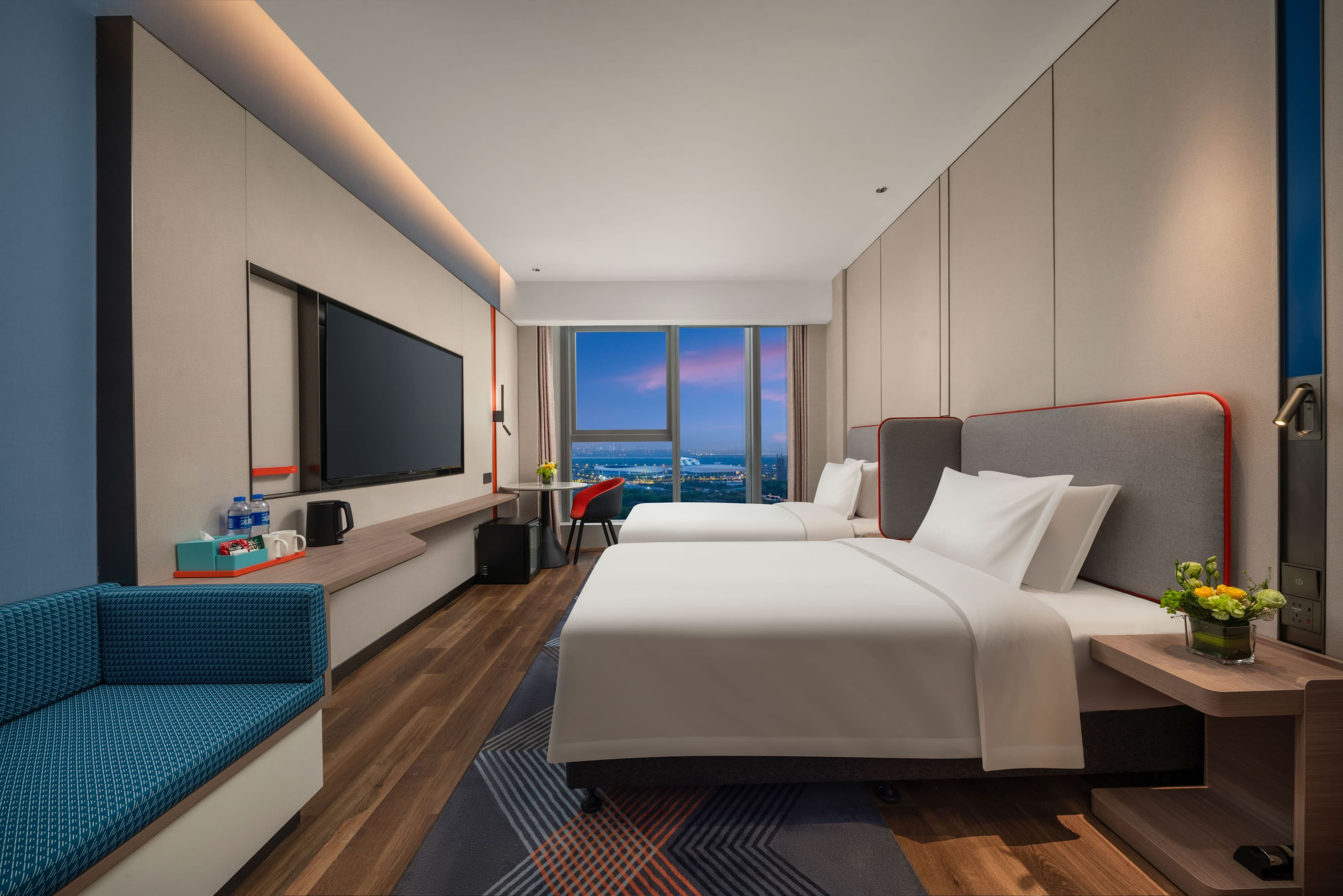 Holiday Inn Express Nanjing Jiangbei Wonhall Mall — 18