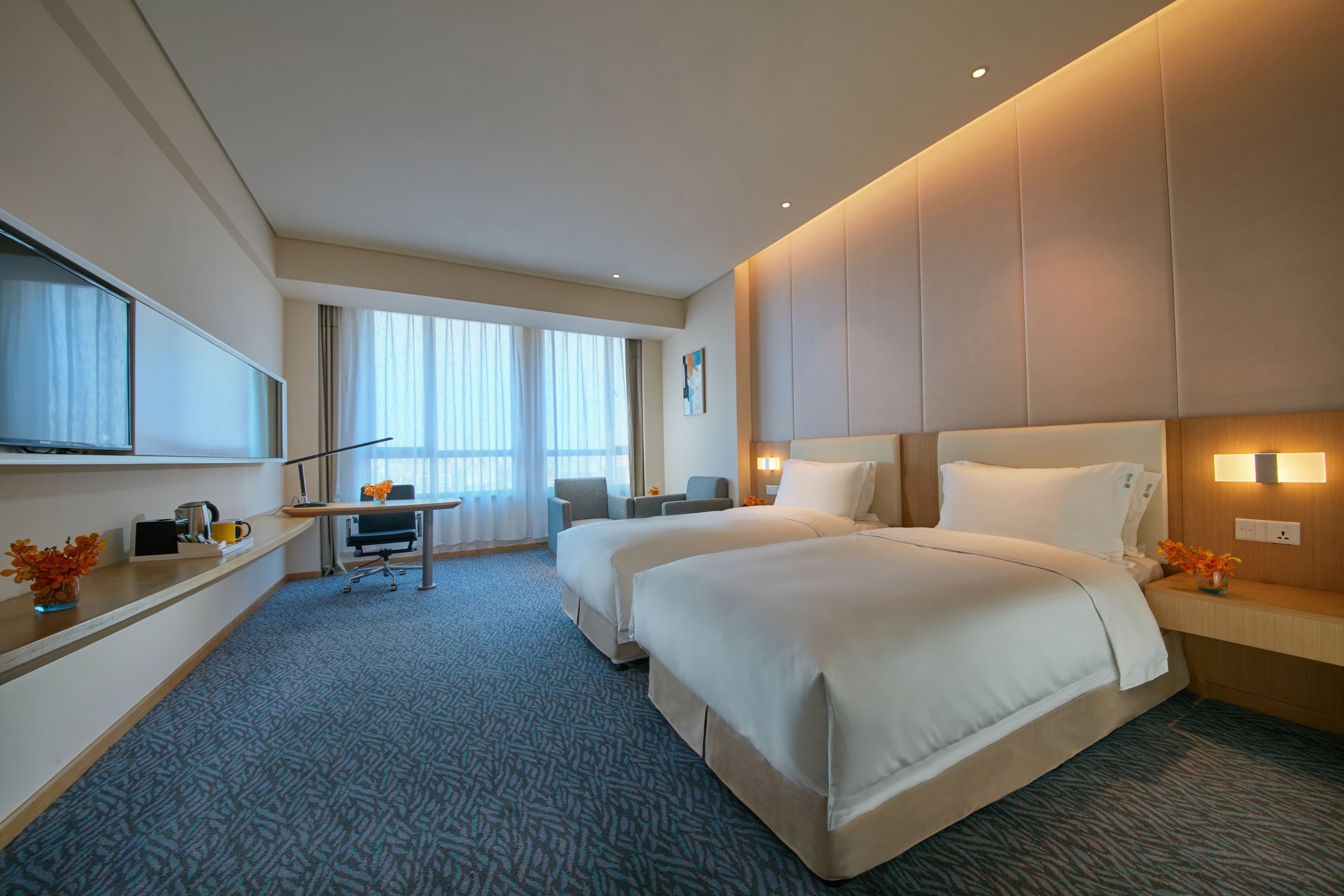 Holiday Inn Express Nantong Textile City — 23