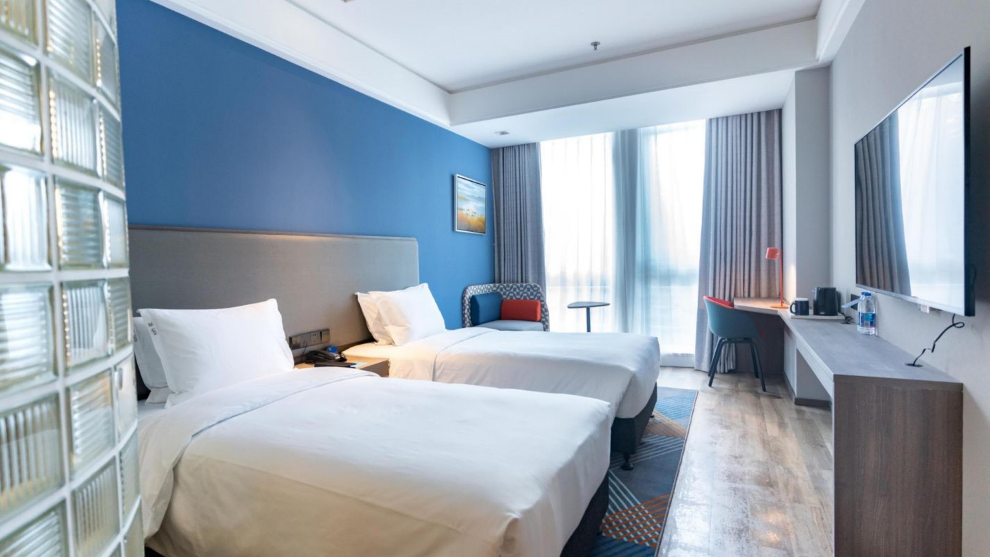 Holiday Inn Express Nantong Xinghu — 16