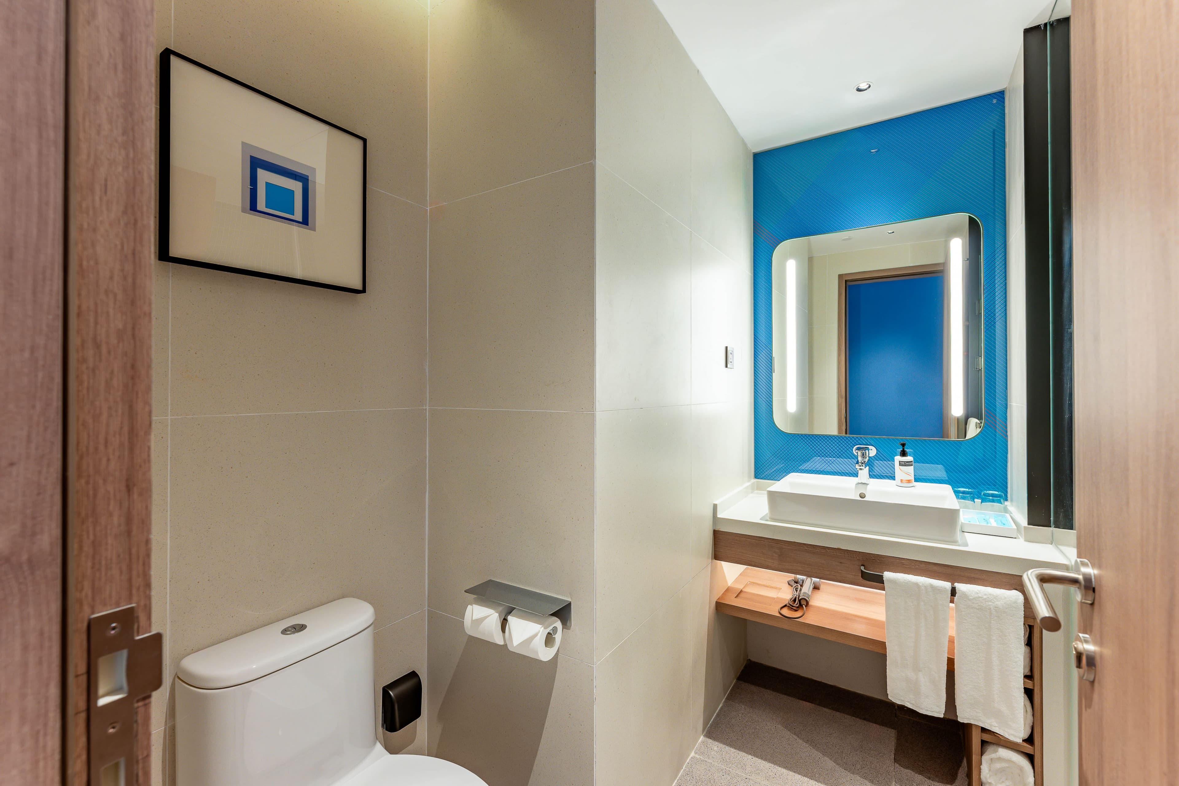 Holiday Inn Express Haimen City Center — 11