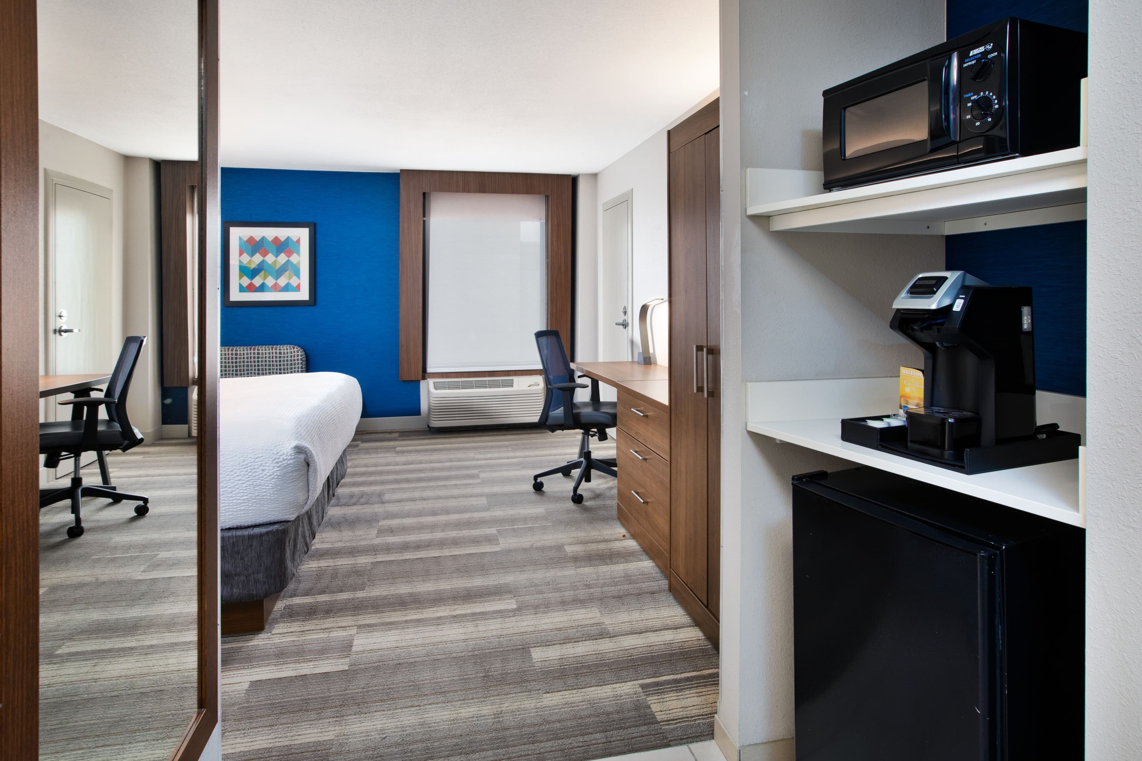 Standard Room - Image 7