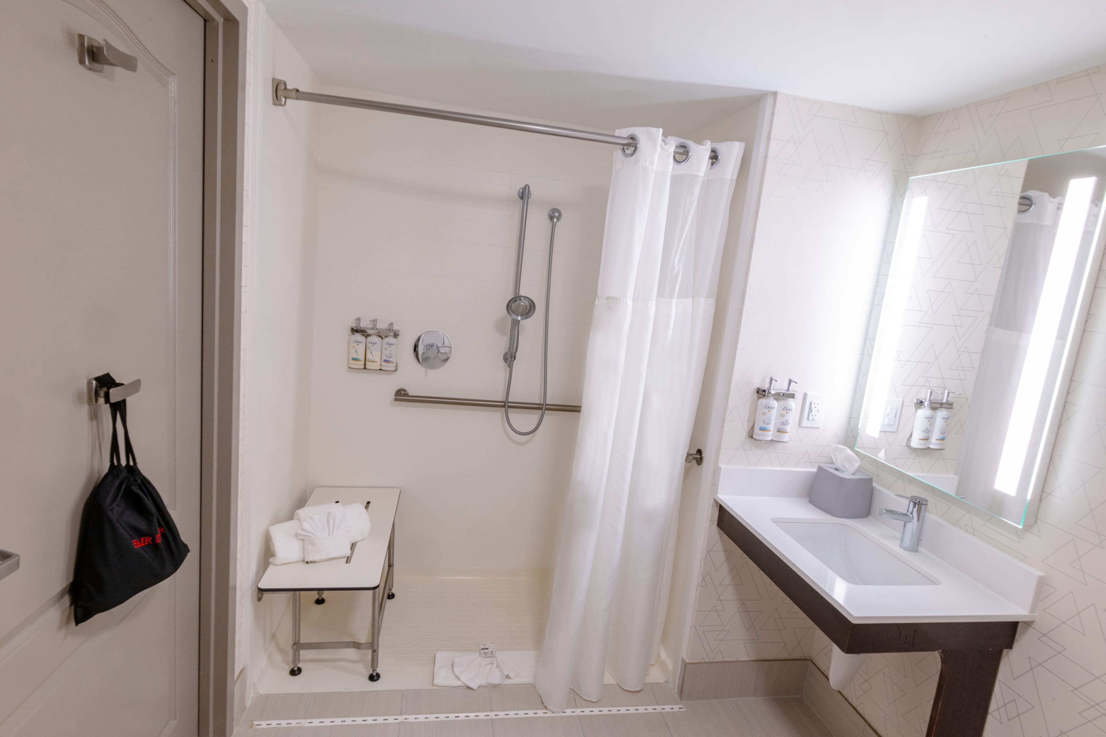 Holiday Inn Express Neptune — 42