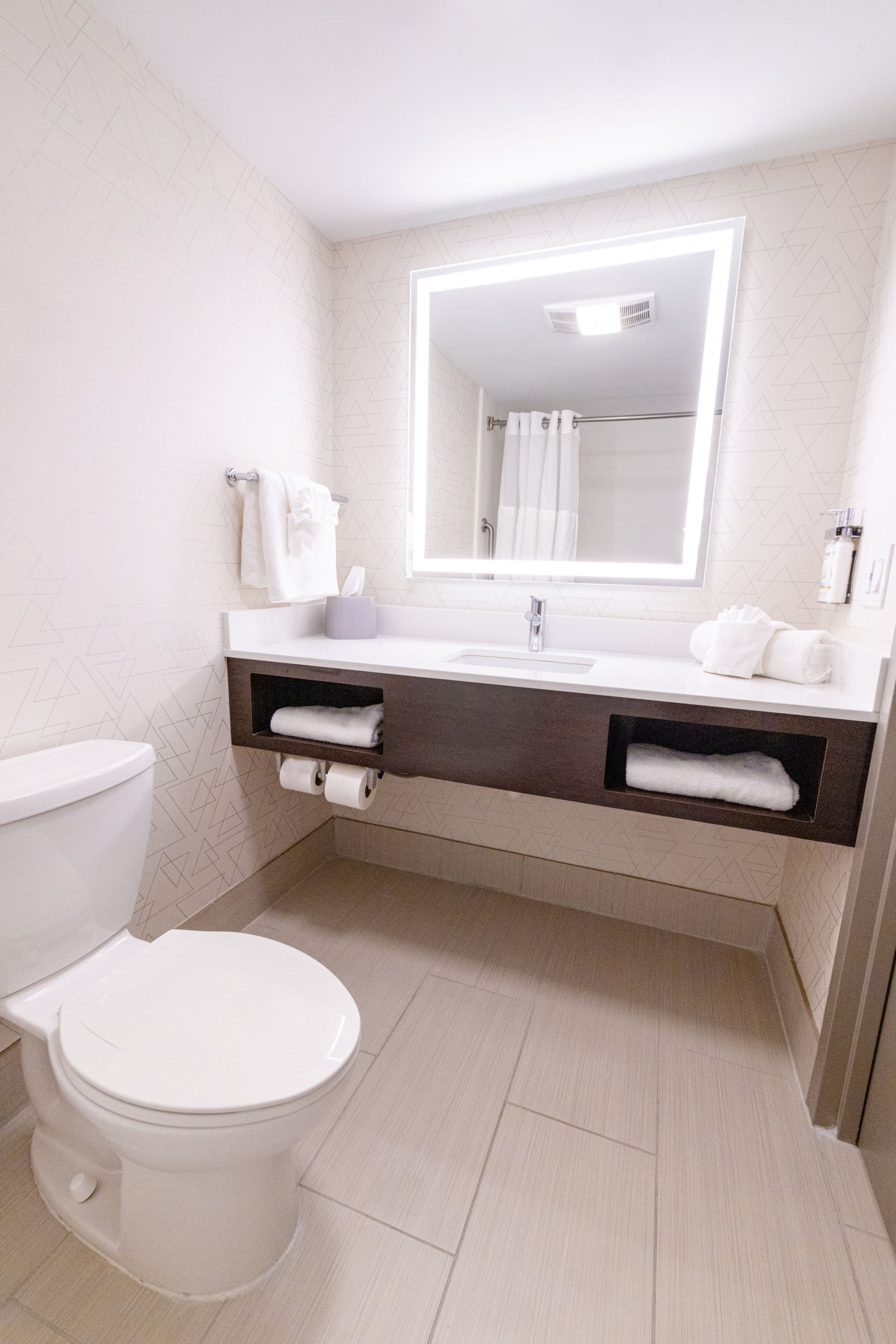 STANDARD ROOM - Image 9