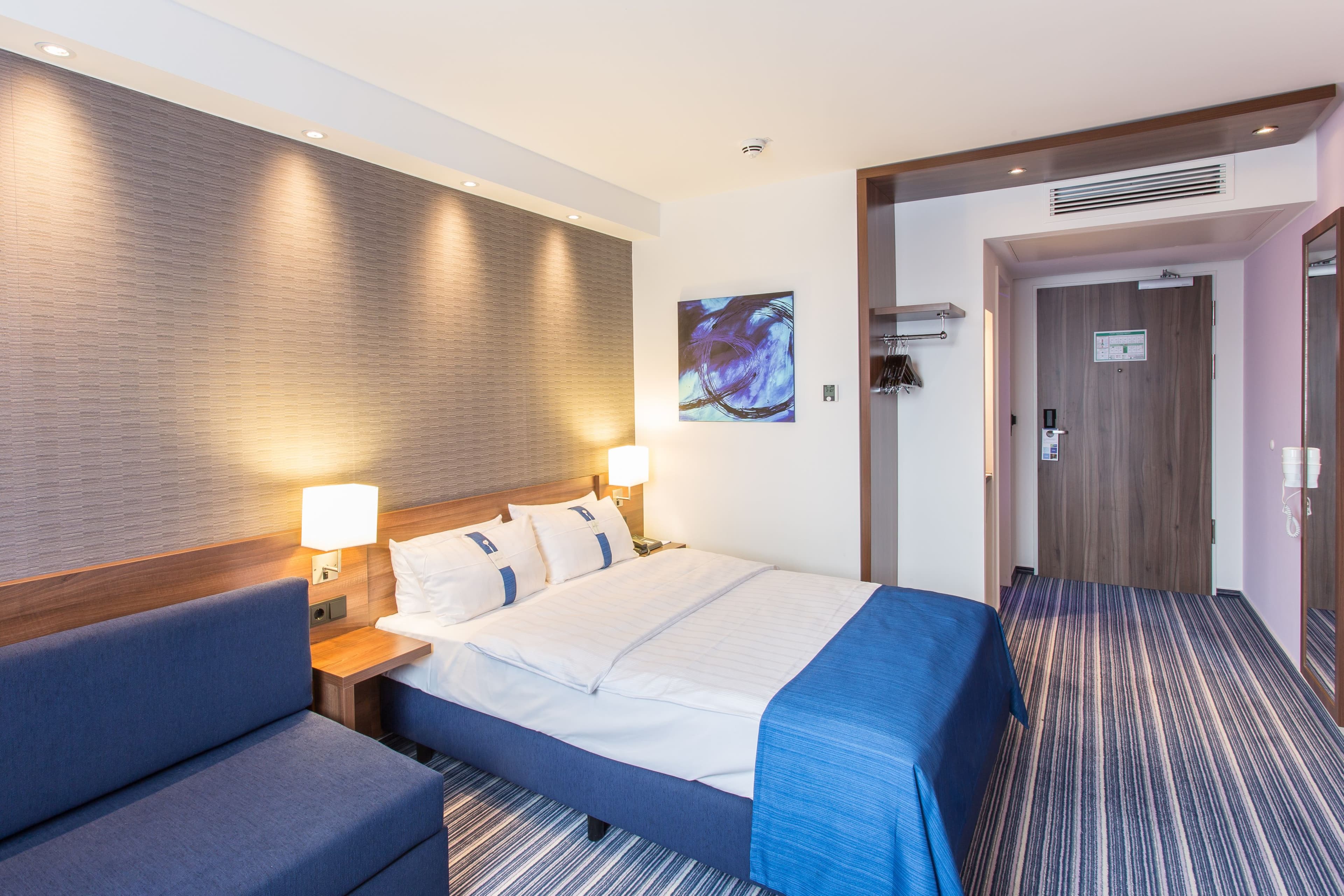 Holiday Inn Express Neunkirchen — 10