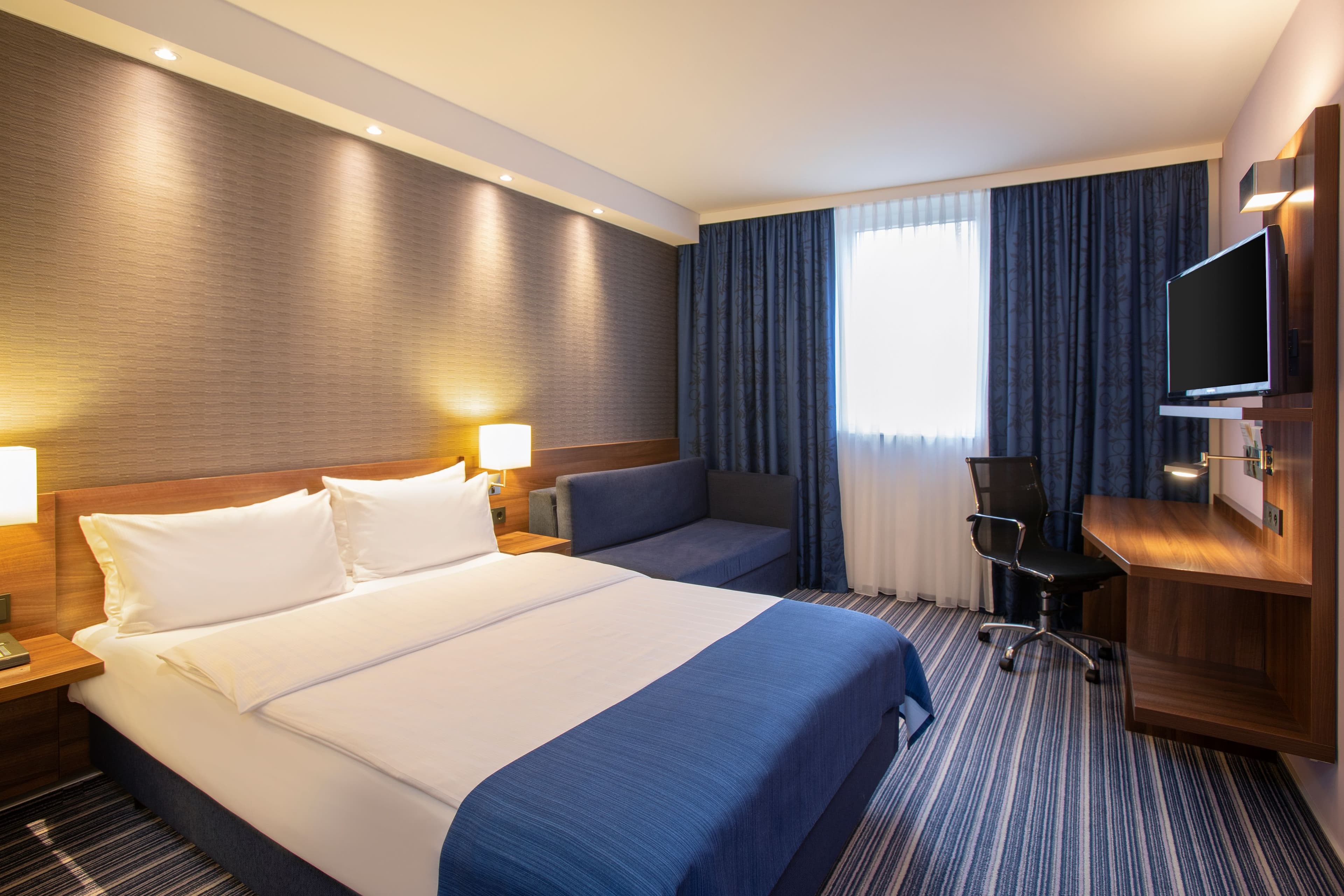 Holiday Inn Express Neunkirchen — 9