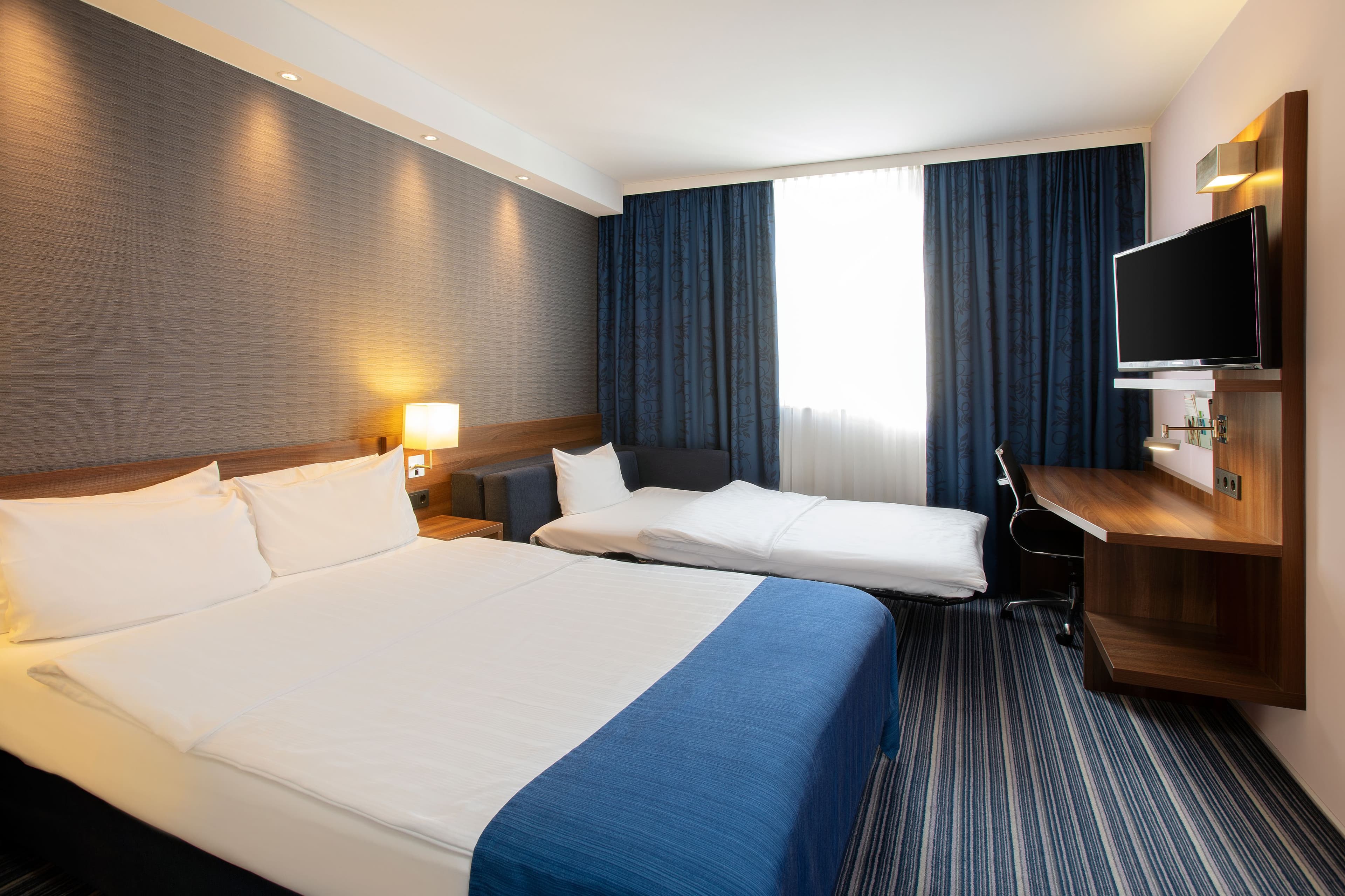 Holiday Inn Express Neunkirchen — 8