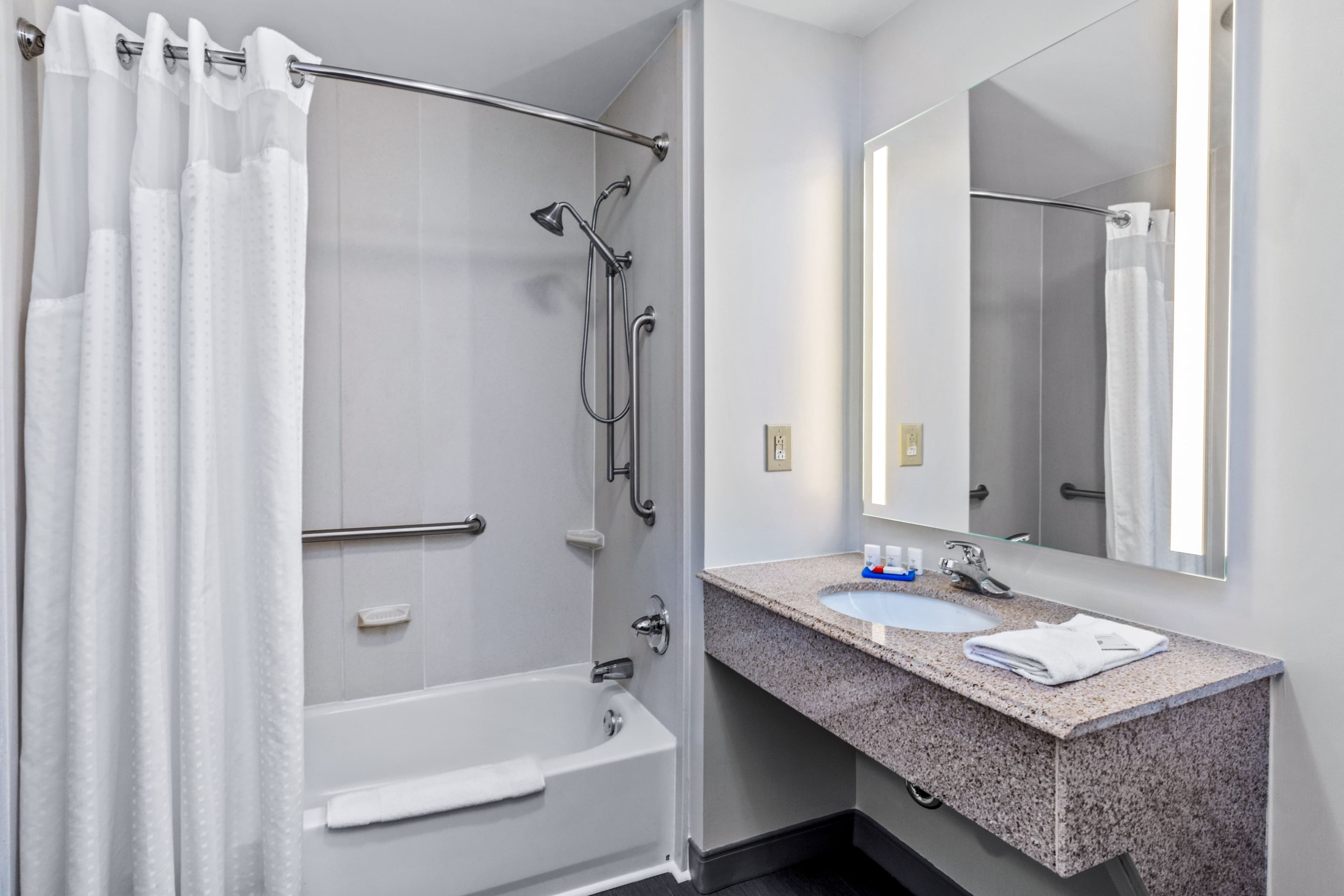 Holiday Inn Express New Albany — 26
