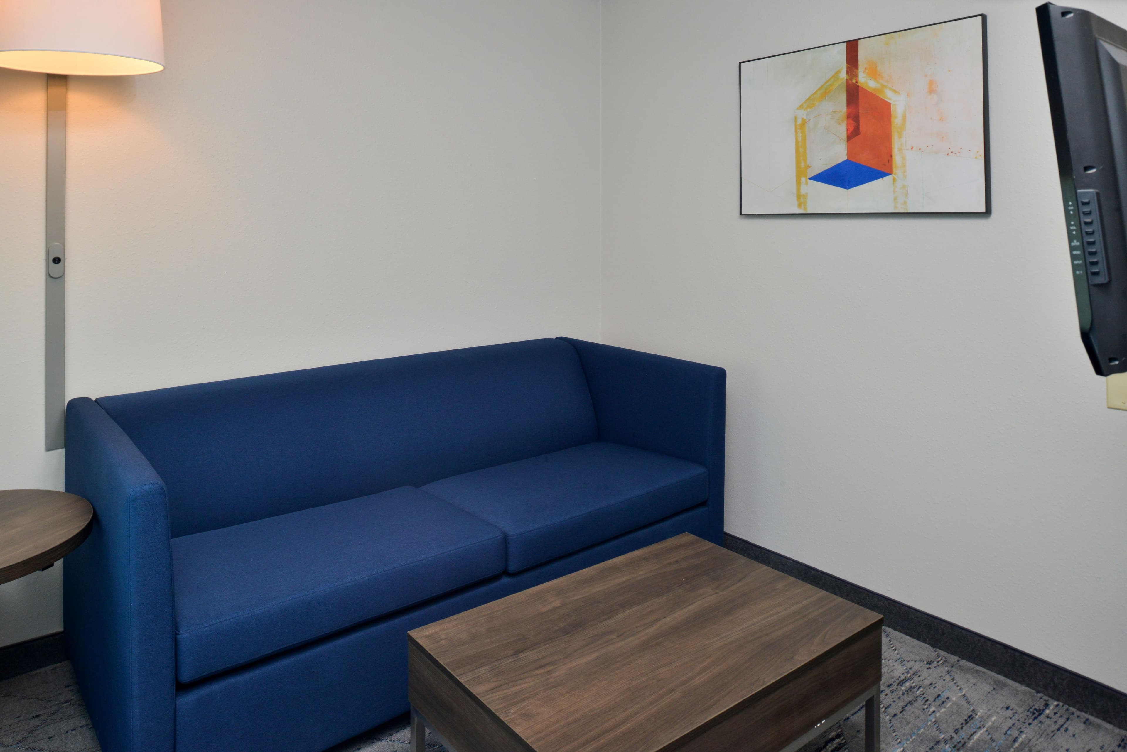 Holiday Inn Express Lewisburg/New Columbia — 11