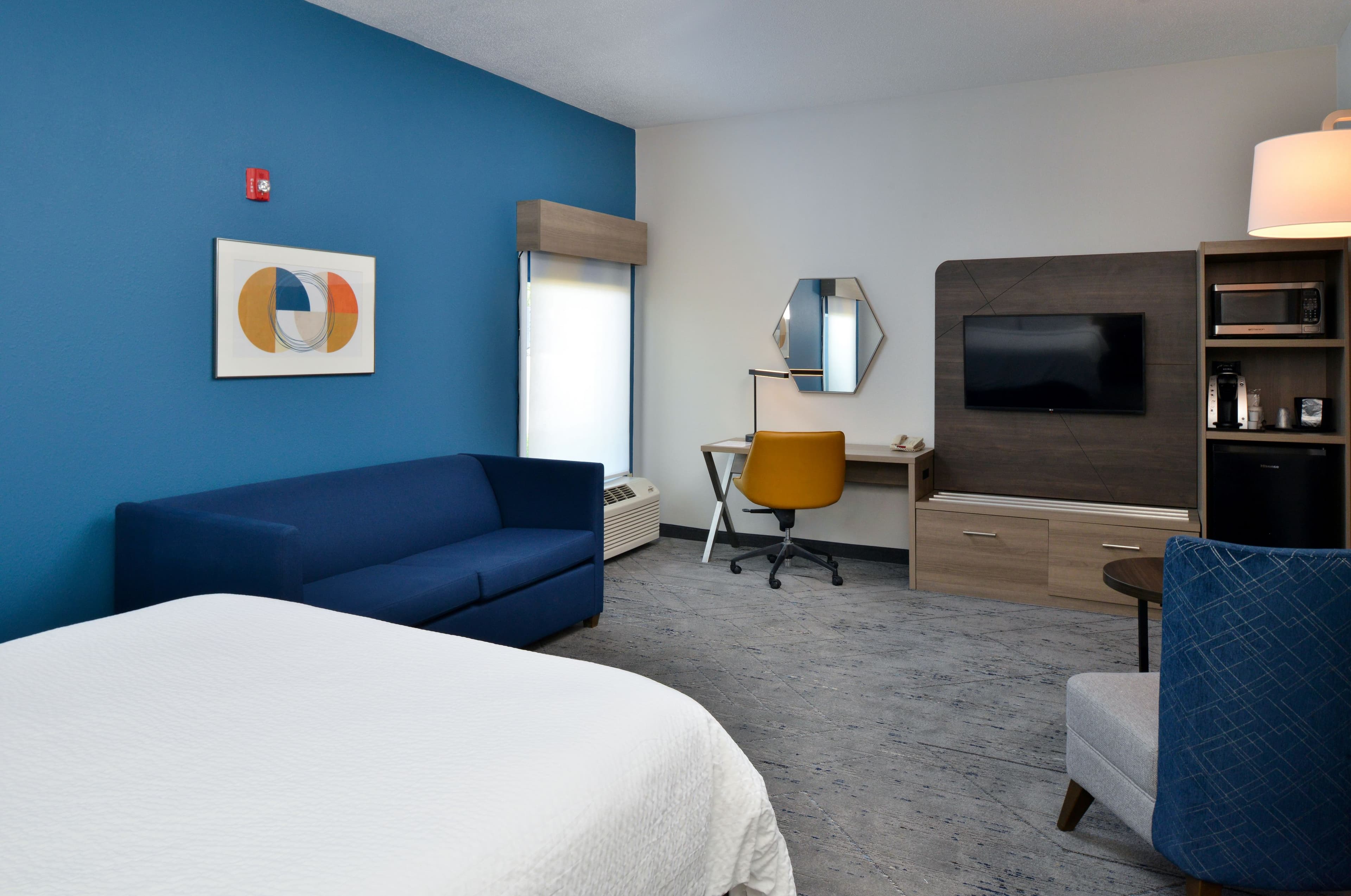 Holiday Inn Express Lewisburg/New Columbia — 19