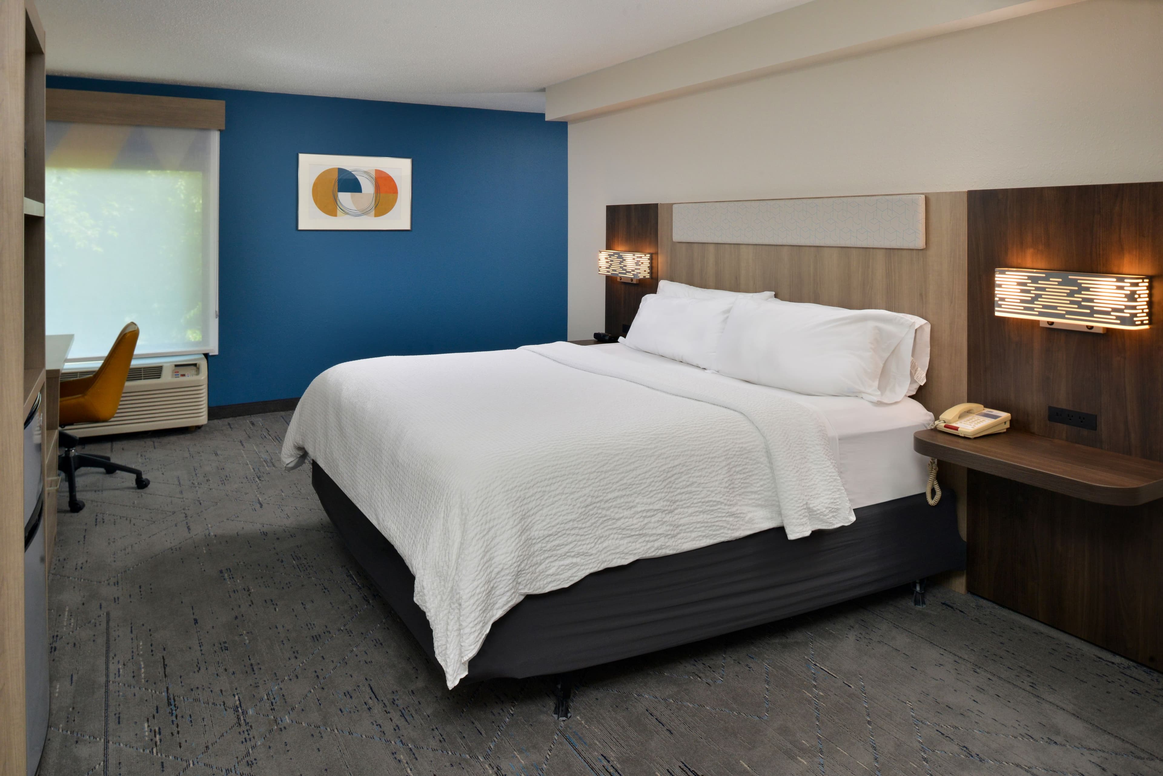 Holiday Inn Express Lewisburg/New Columbia — 27