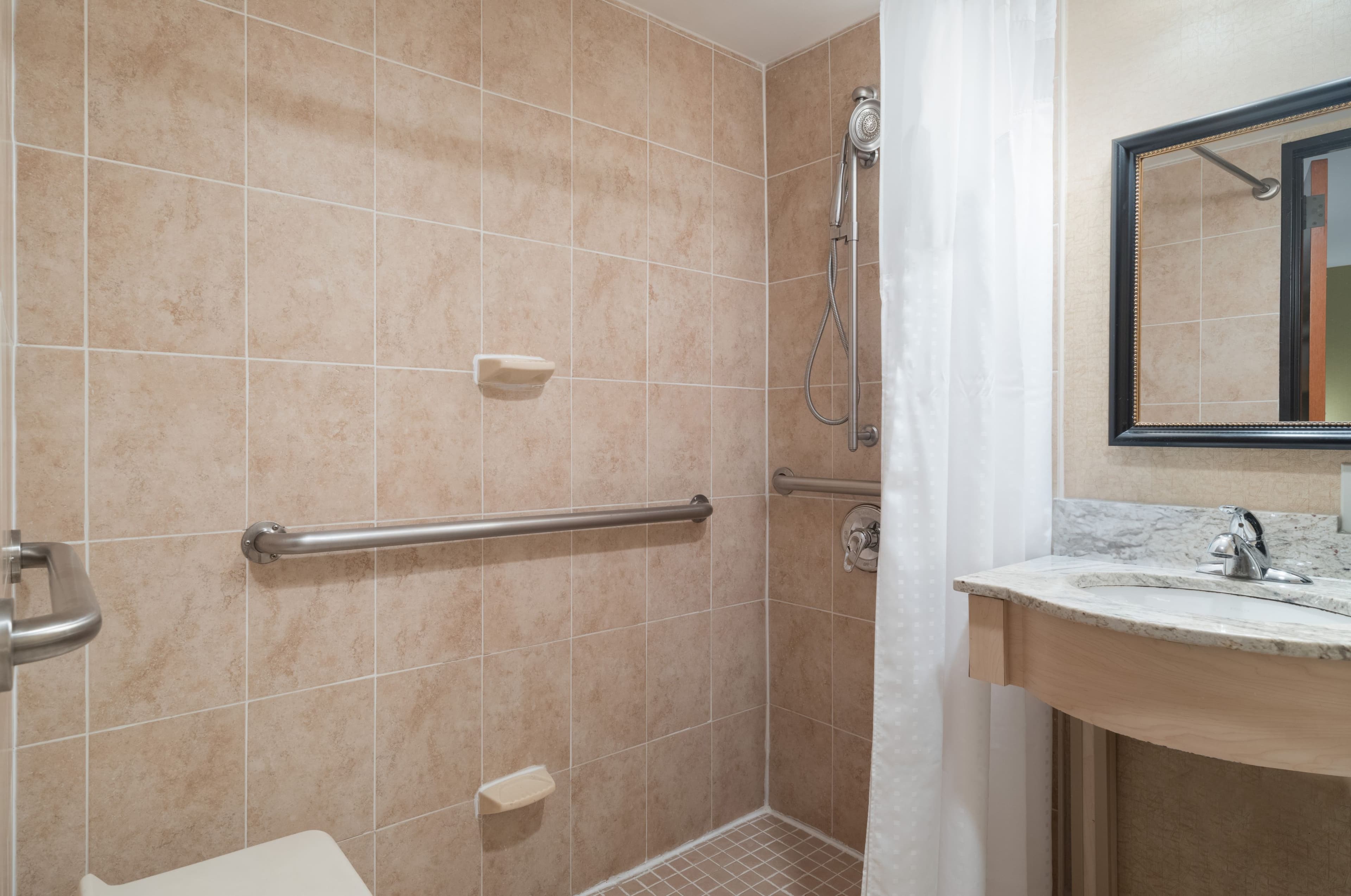 Holiday Inn Express New York City-Wall Street — 10