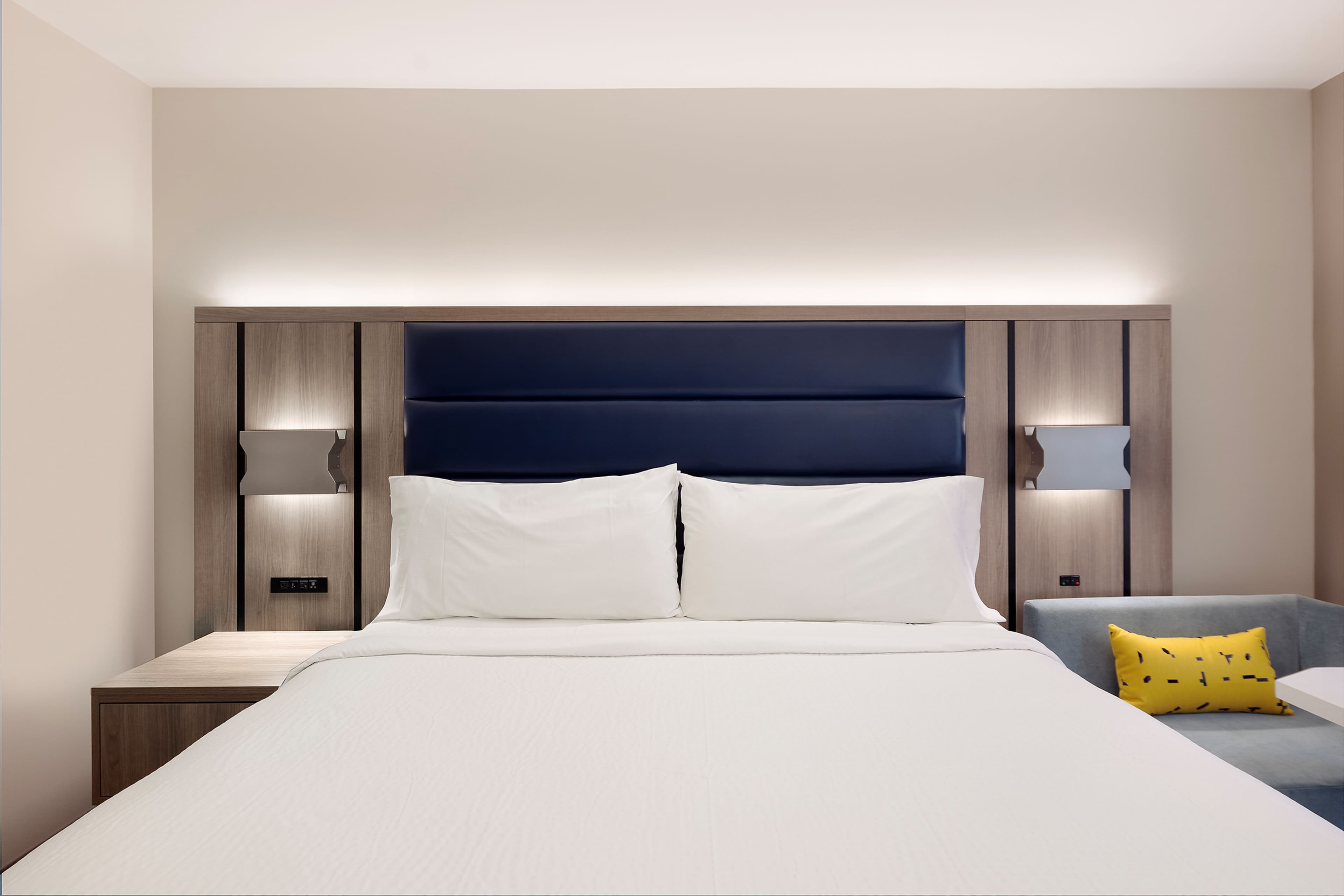 Holiday Inn Express NYC Chelsea - NoMad Area — 54
