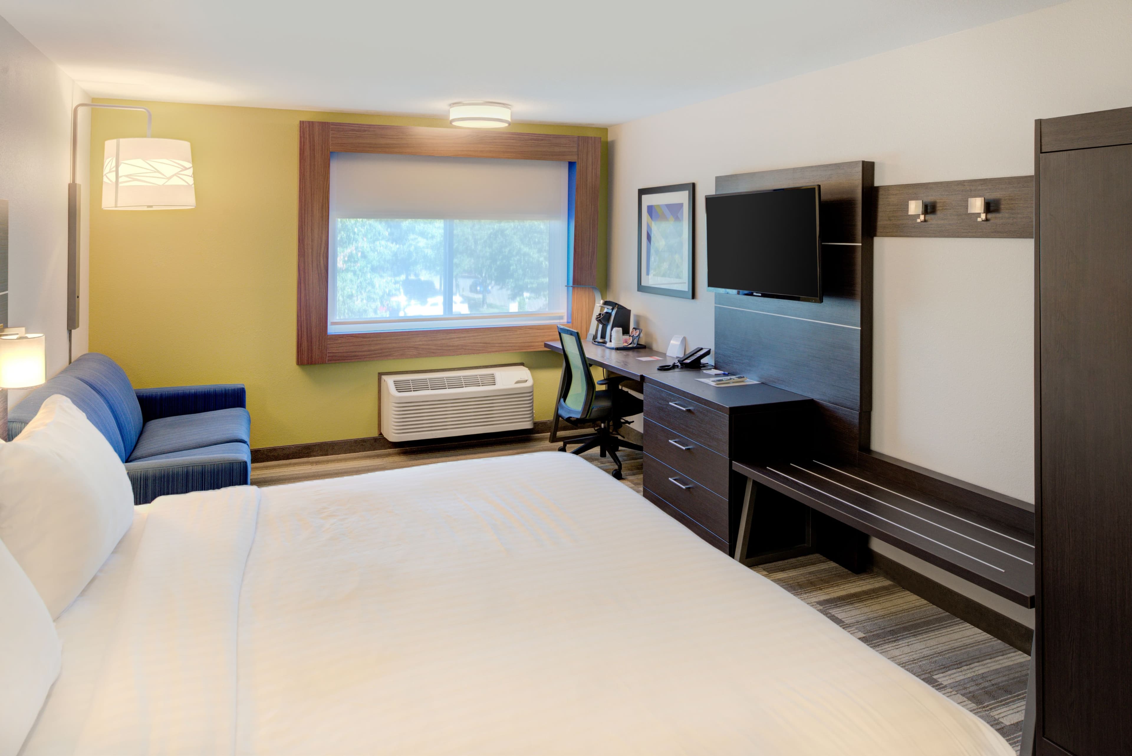 Holiday Inn Express Newberg - Wine Country — 11