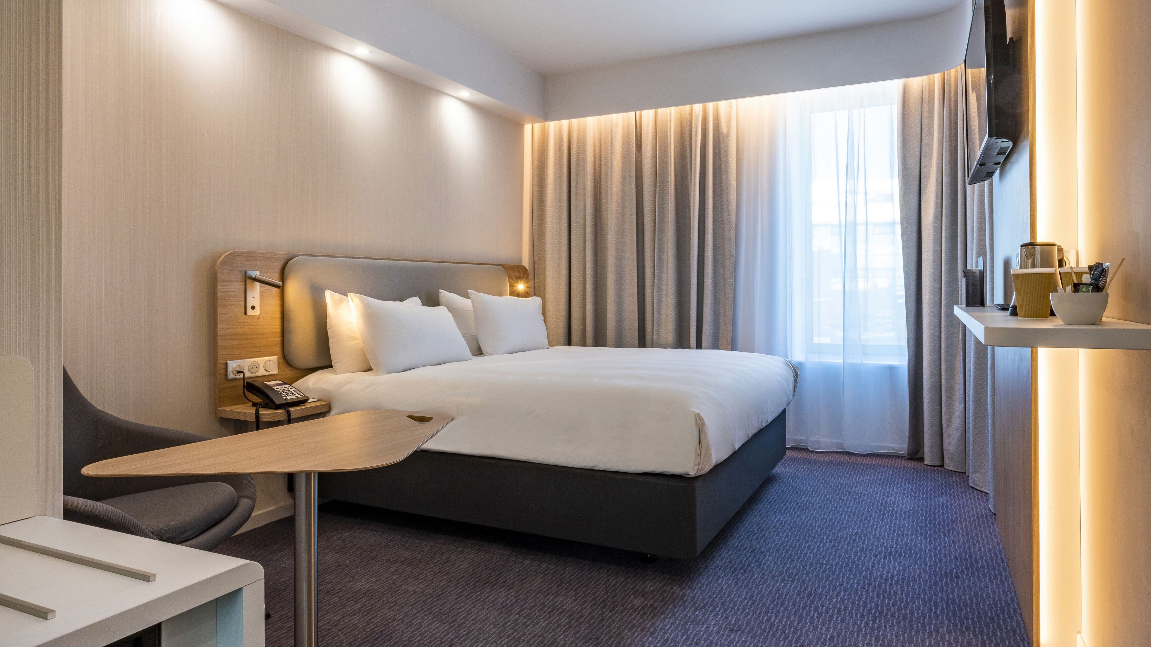 Holiday Inn Express Nice - Grand Arenas — 6