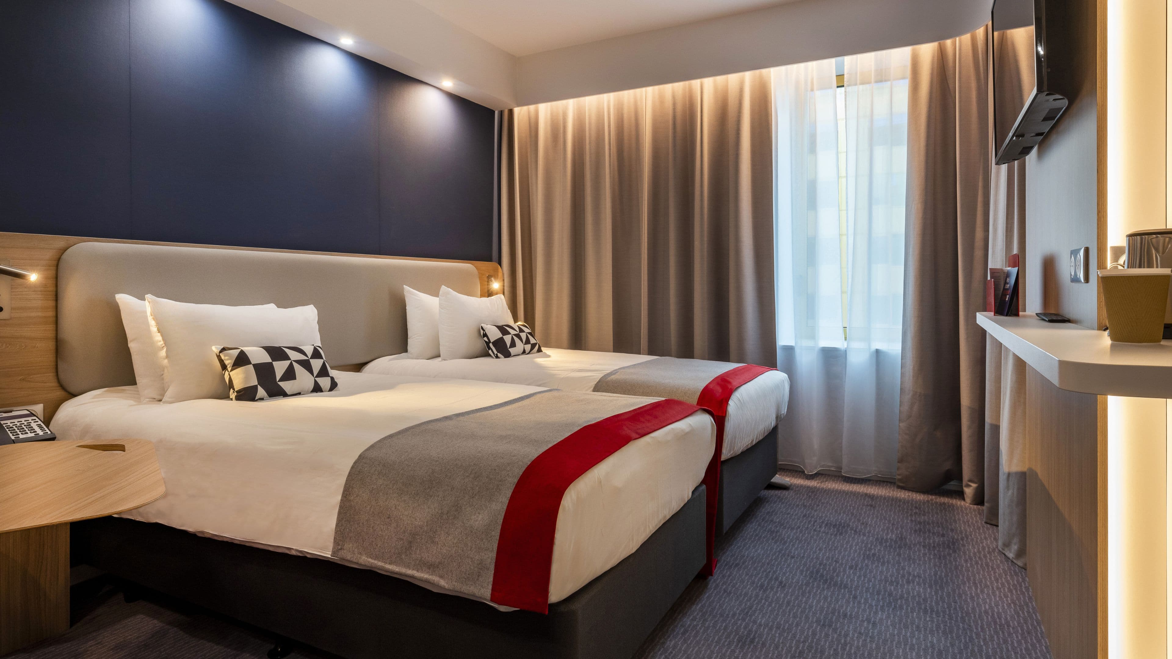 Holiday Inn Express Nice - Grand Arenas — 22