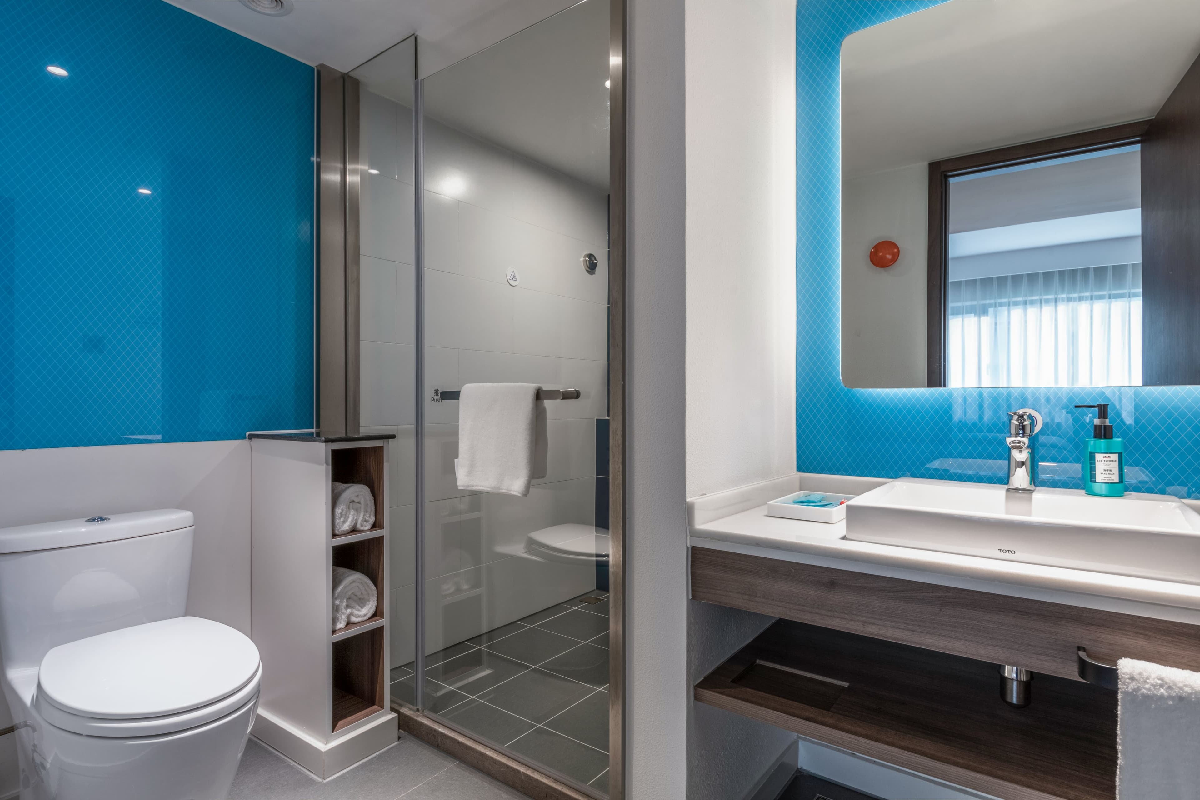Holiday Inn Express Ningbo City Center — 7