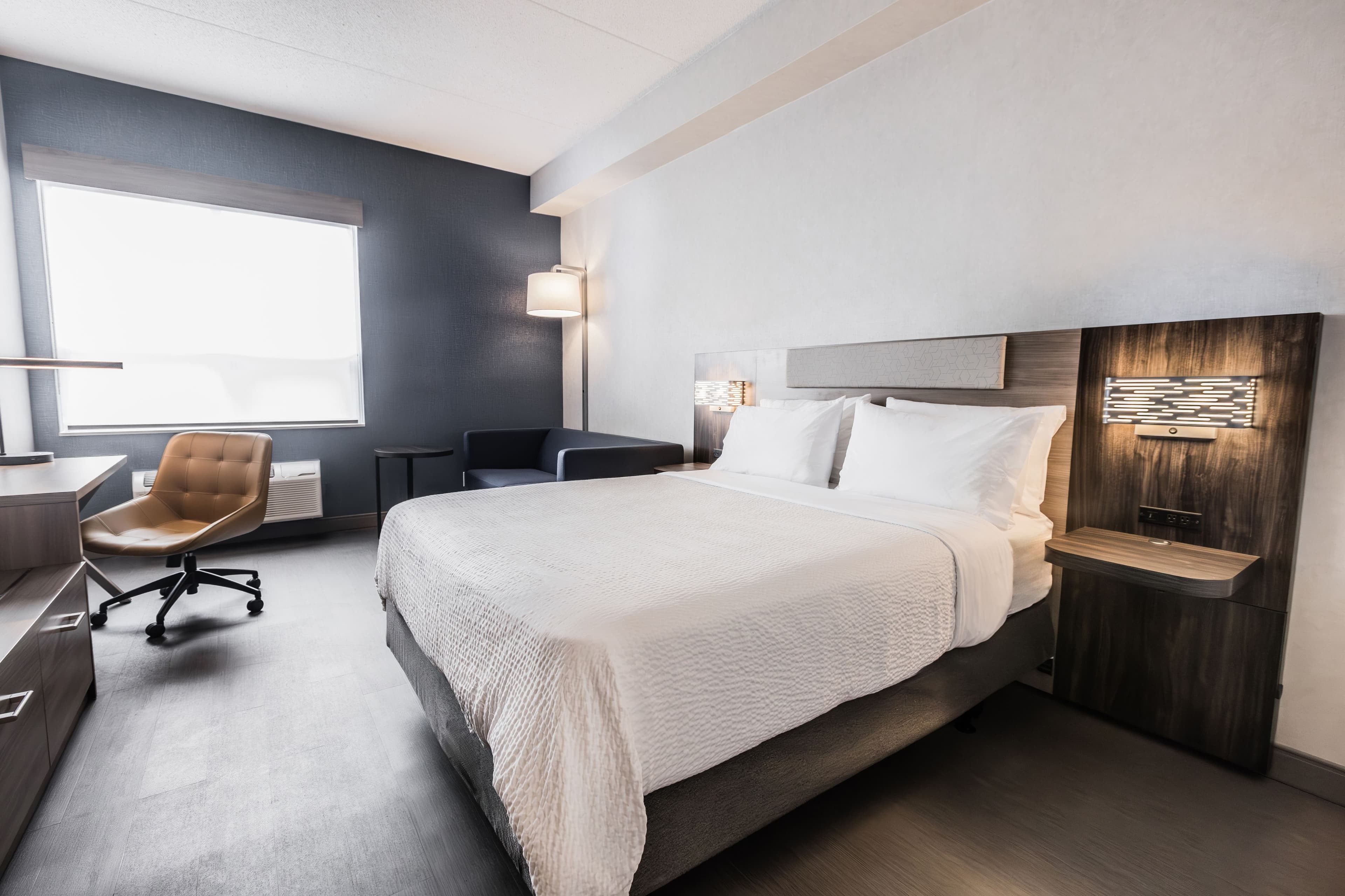 Holiday Inn Express Toronto-North York — 65
