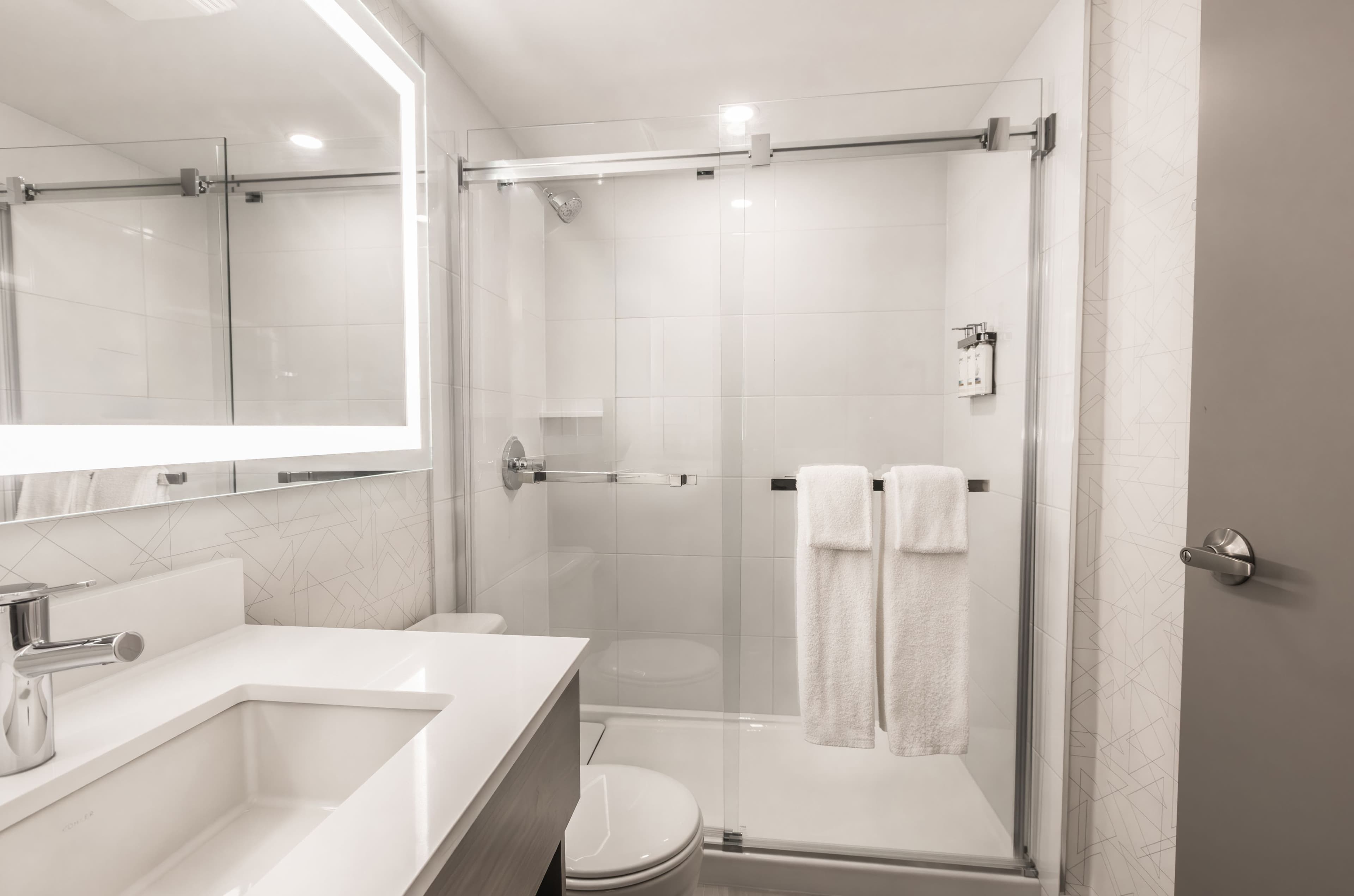 Holiday Inn Express Toronto-North York — 13
