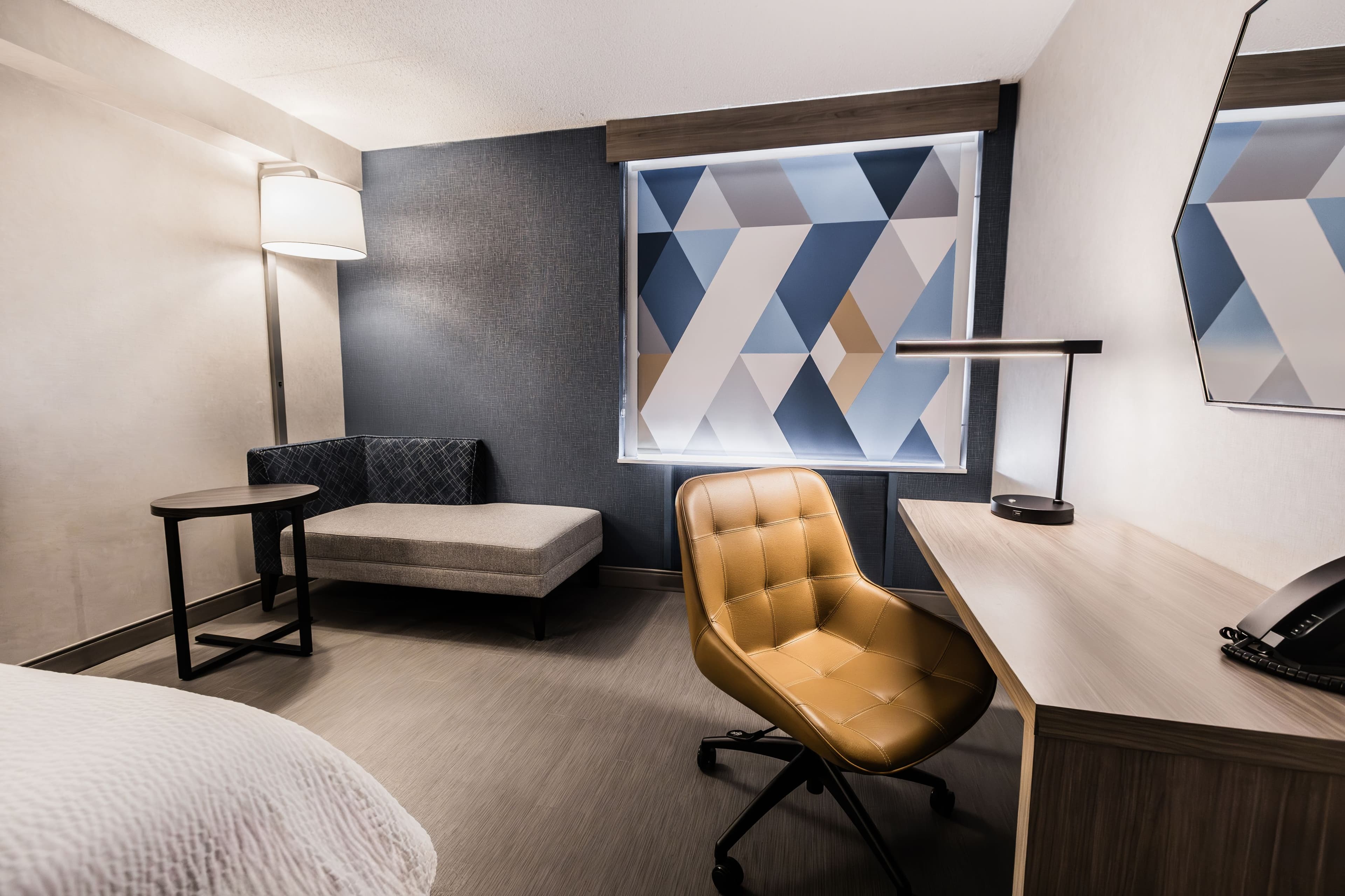 Holiday Inn Express Toronto-North York — 16
