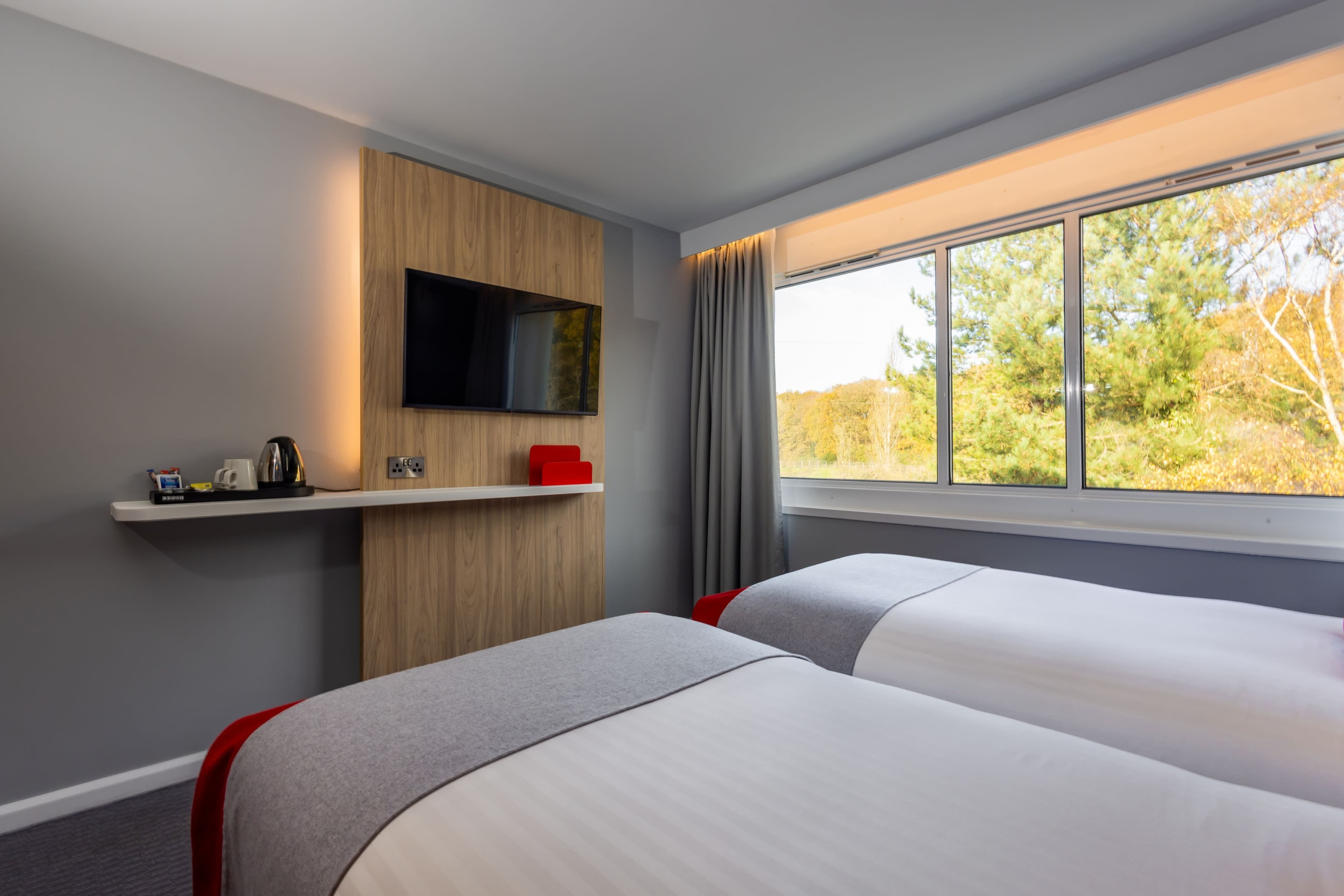 Holiday Inn Express Norwich - Image 4