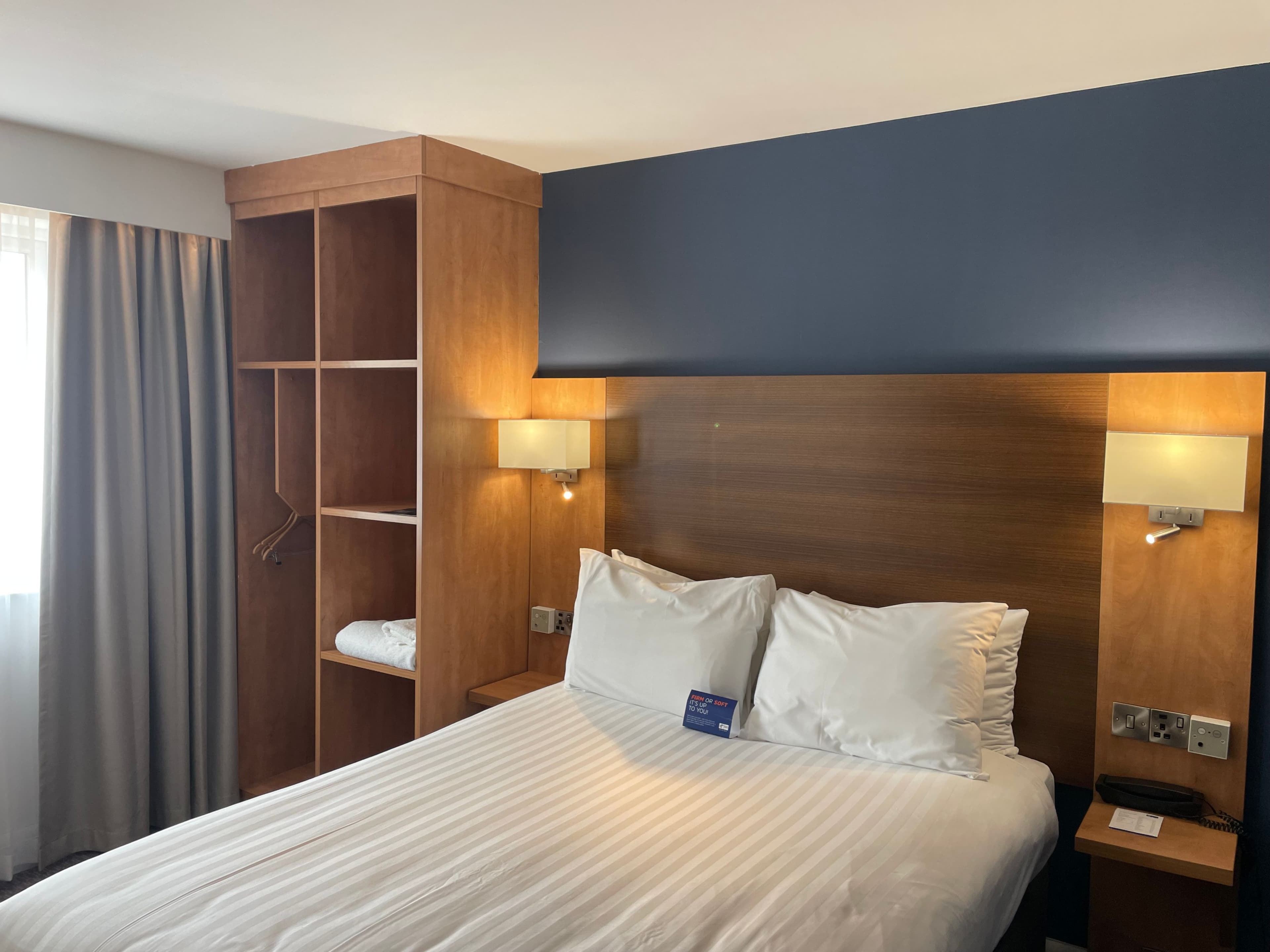 Holiday Inn Express Nuneaton — 11