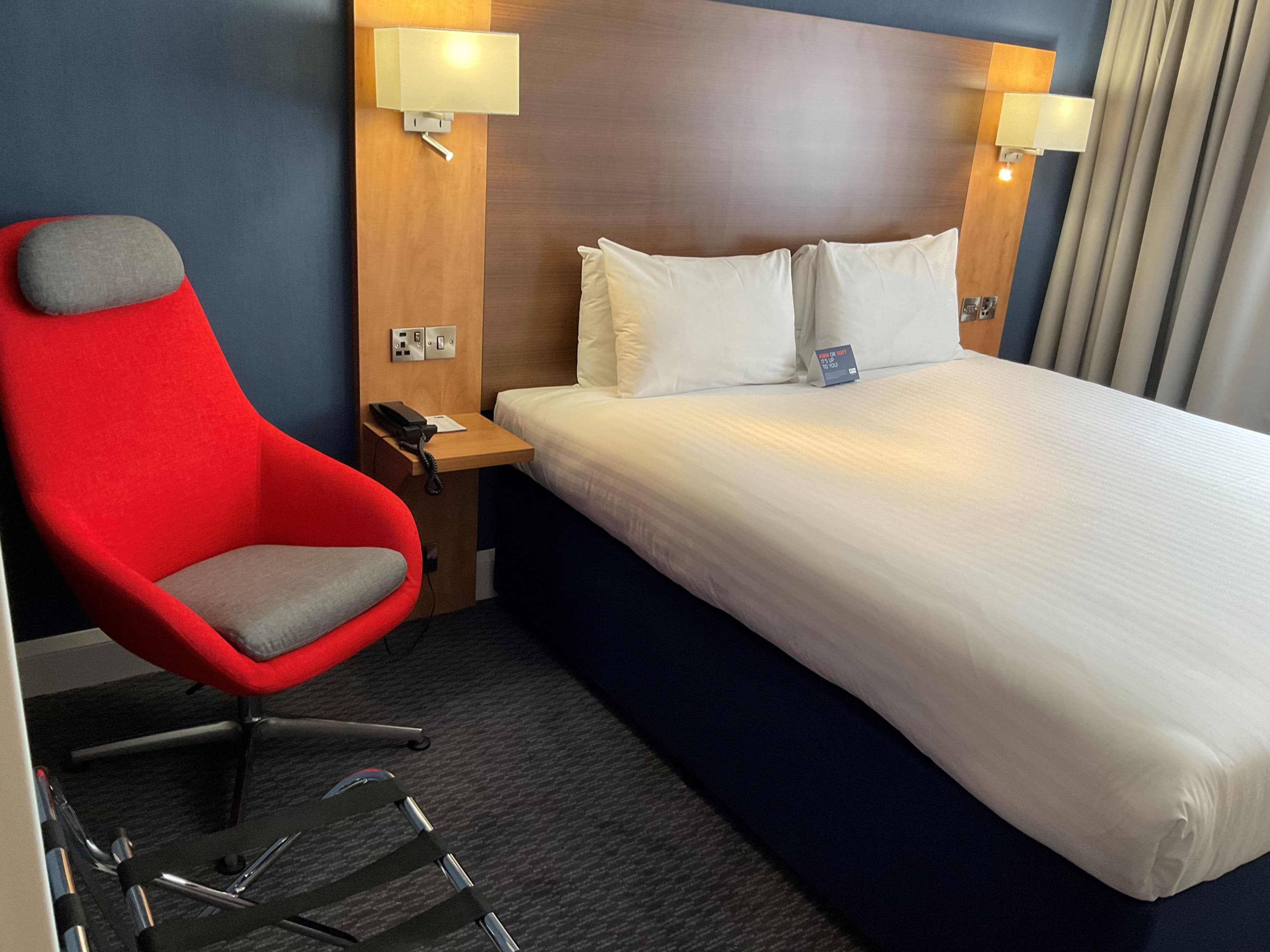 Holiday Inn Express Nuneaton — 7