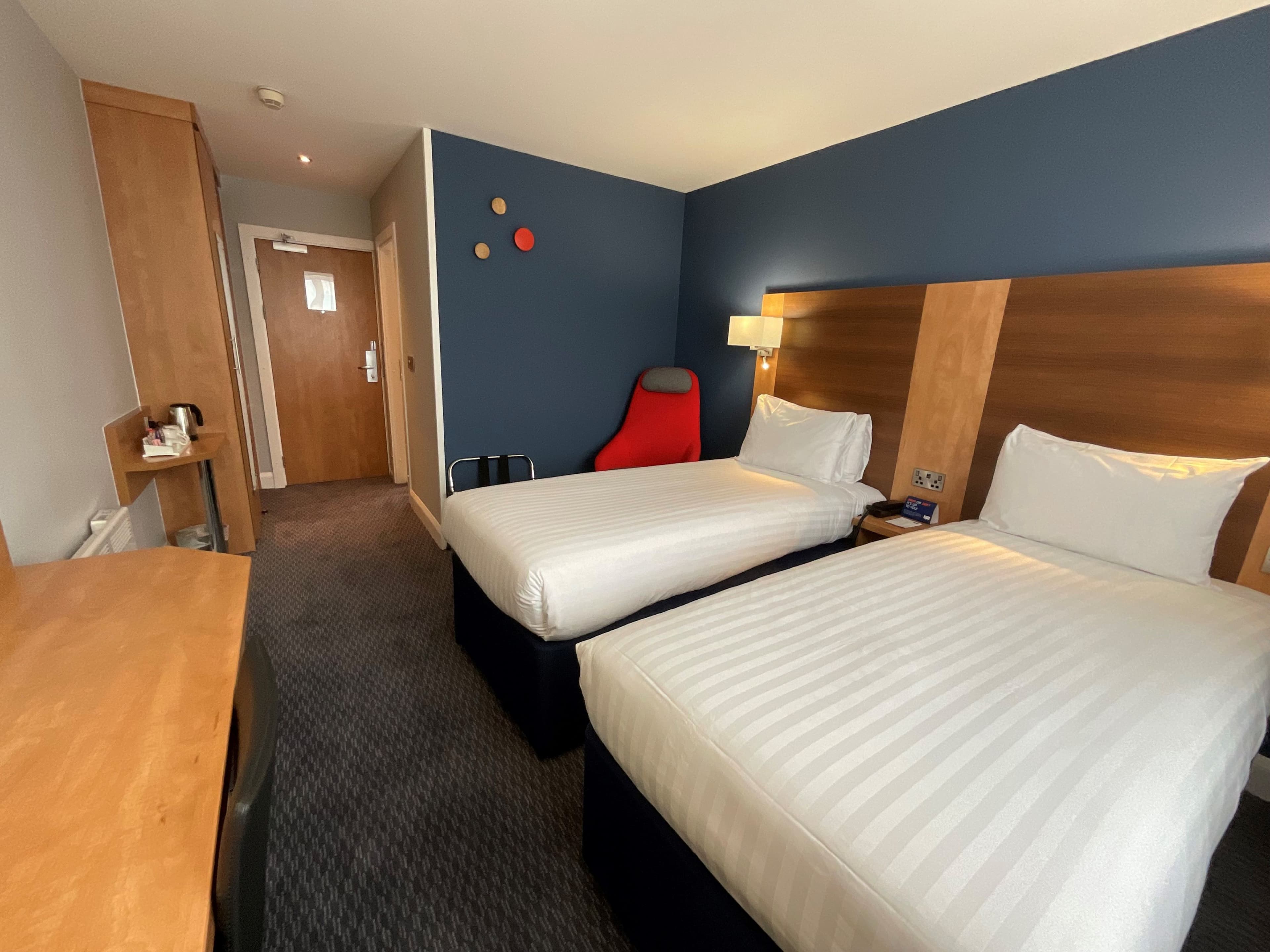 Holiday Inn Express Nuneaton — 16