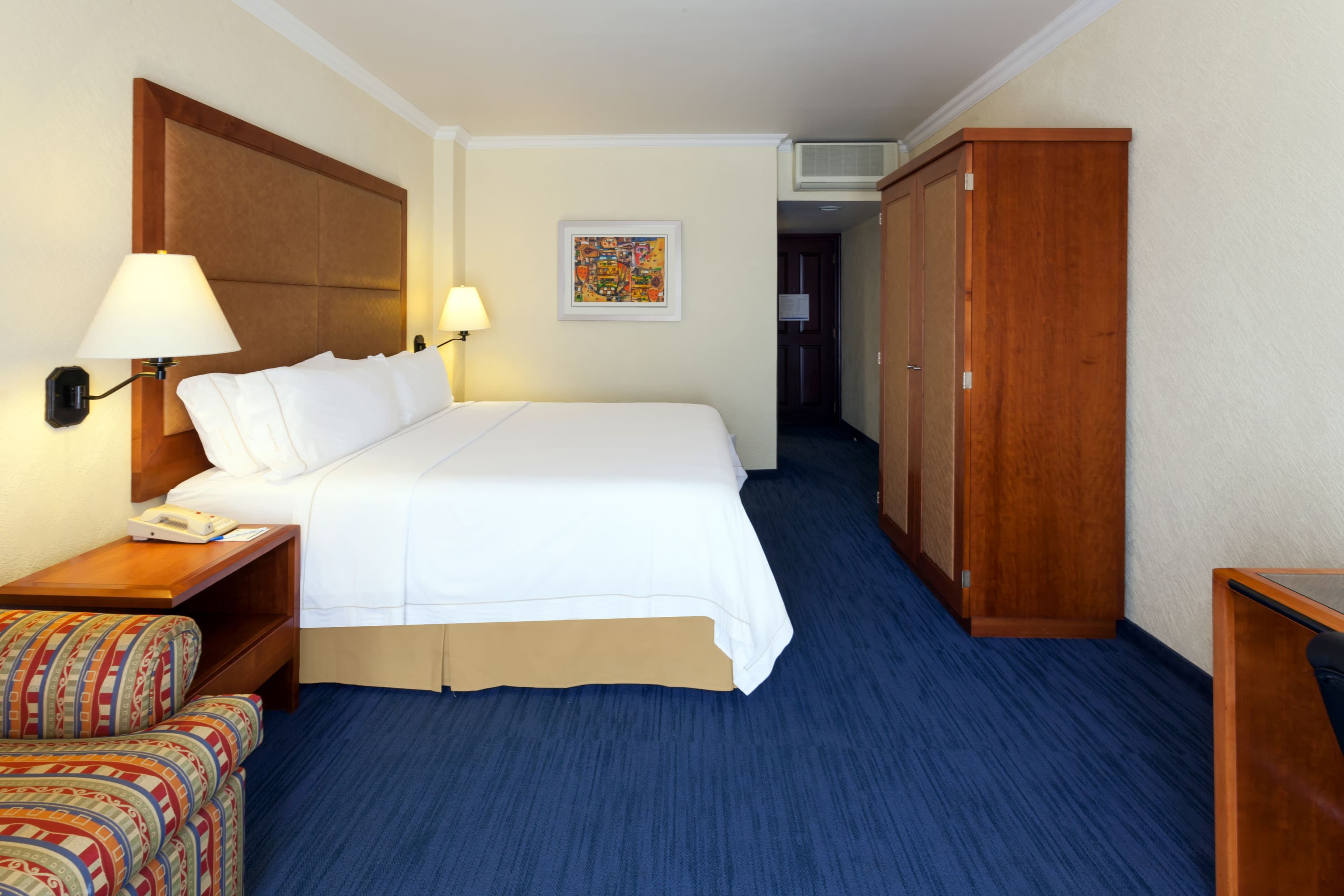 Holiday Inn Express Oaxaca-Centro Historico - Image 4