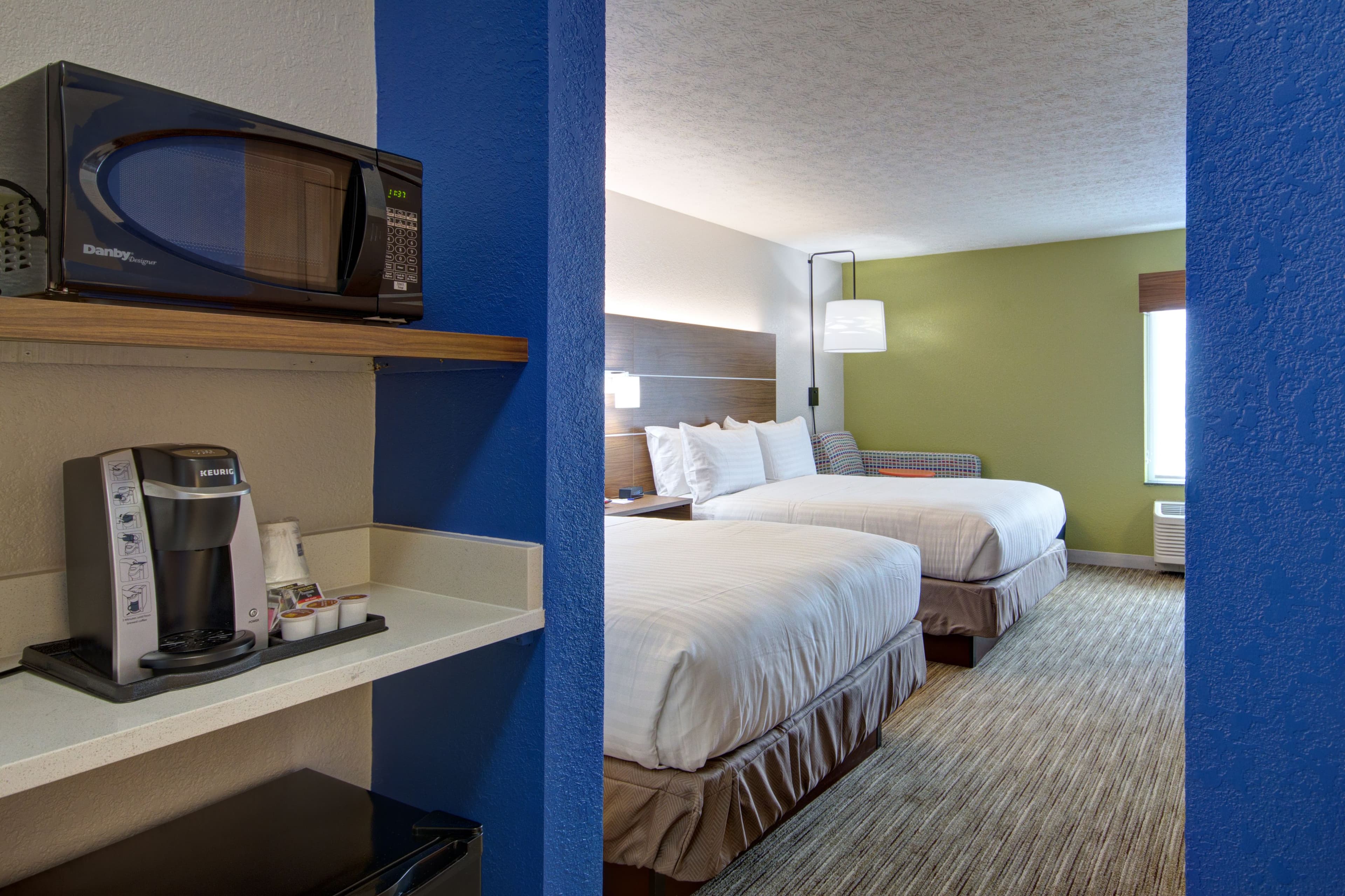 Holiday Inn Express Columbus South - Obetz — 10