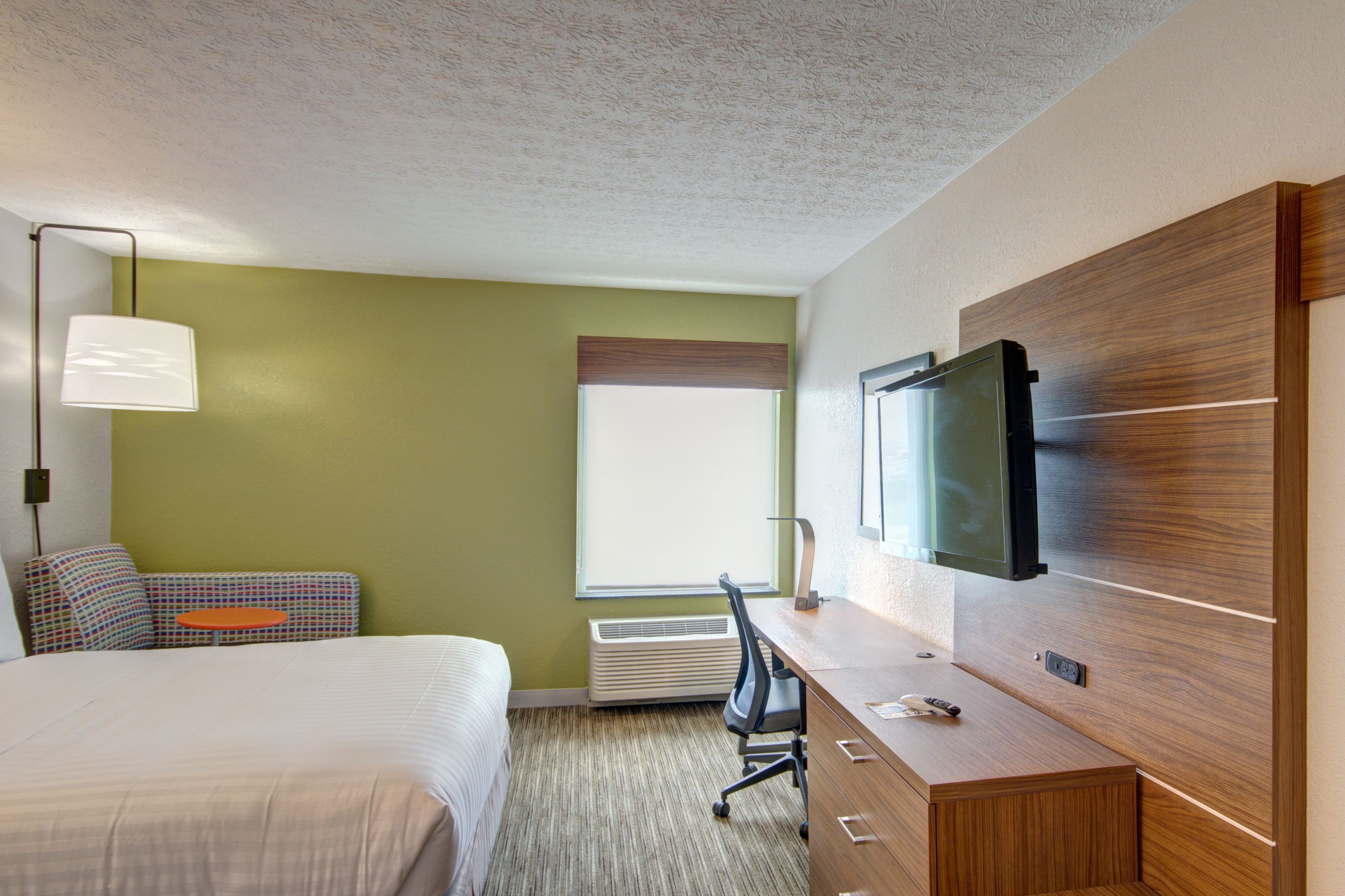 Holiday Inn Express Columbus South - Obetz - Image 5