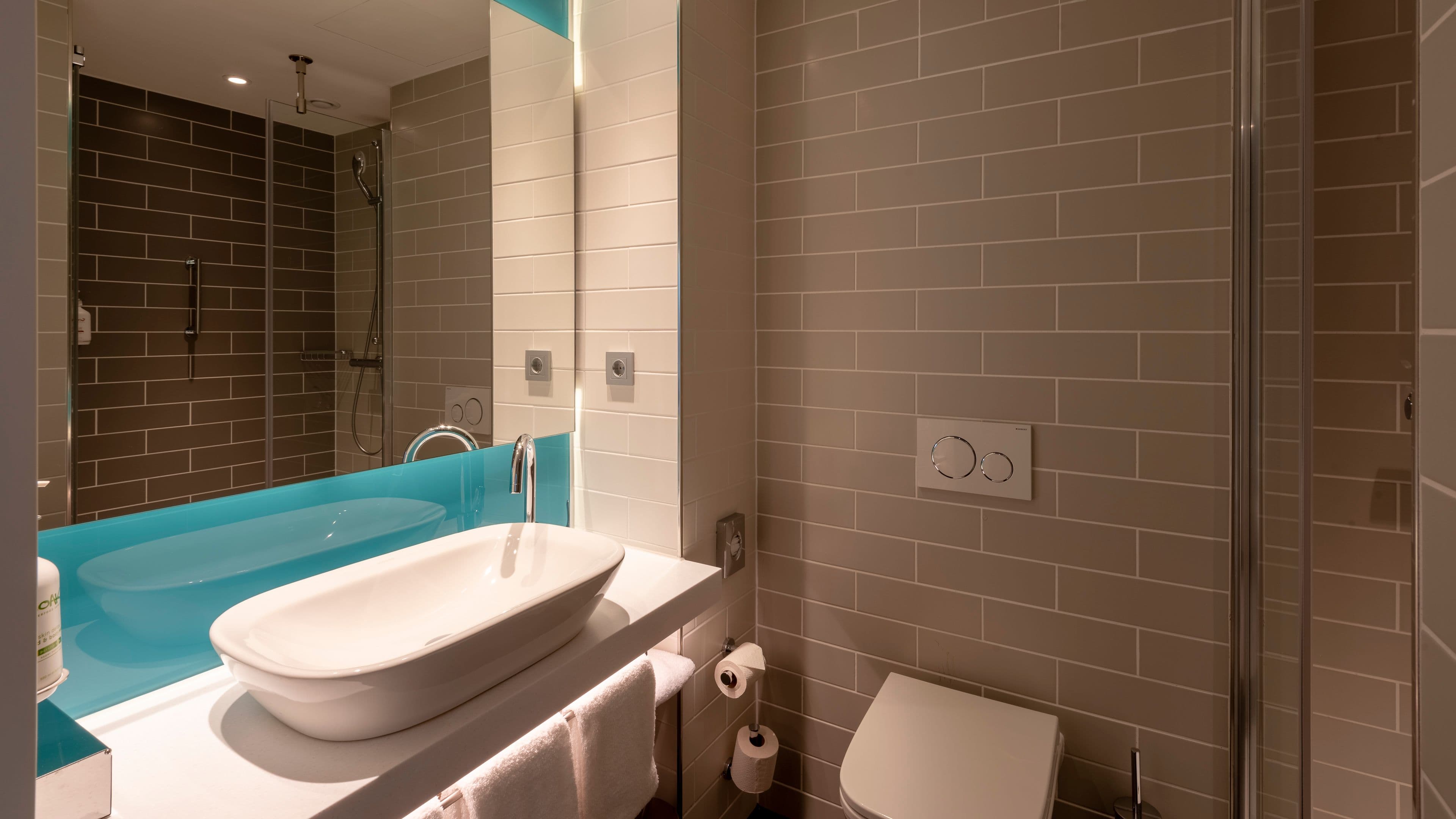 Holiday Inn Express Offenbach — 11