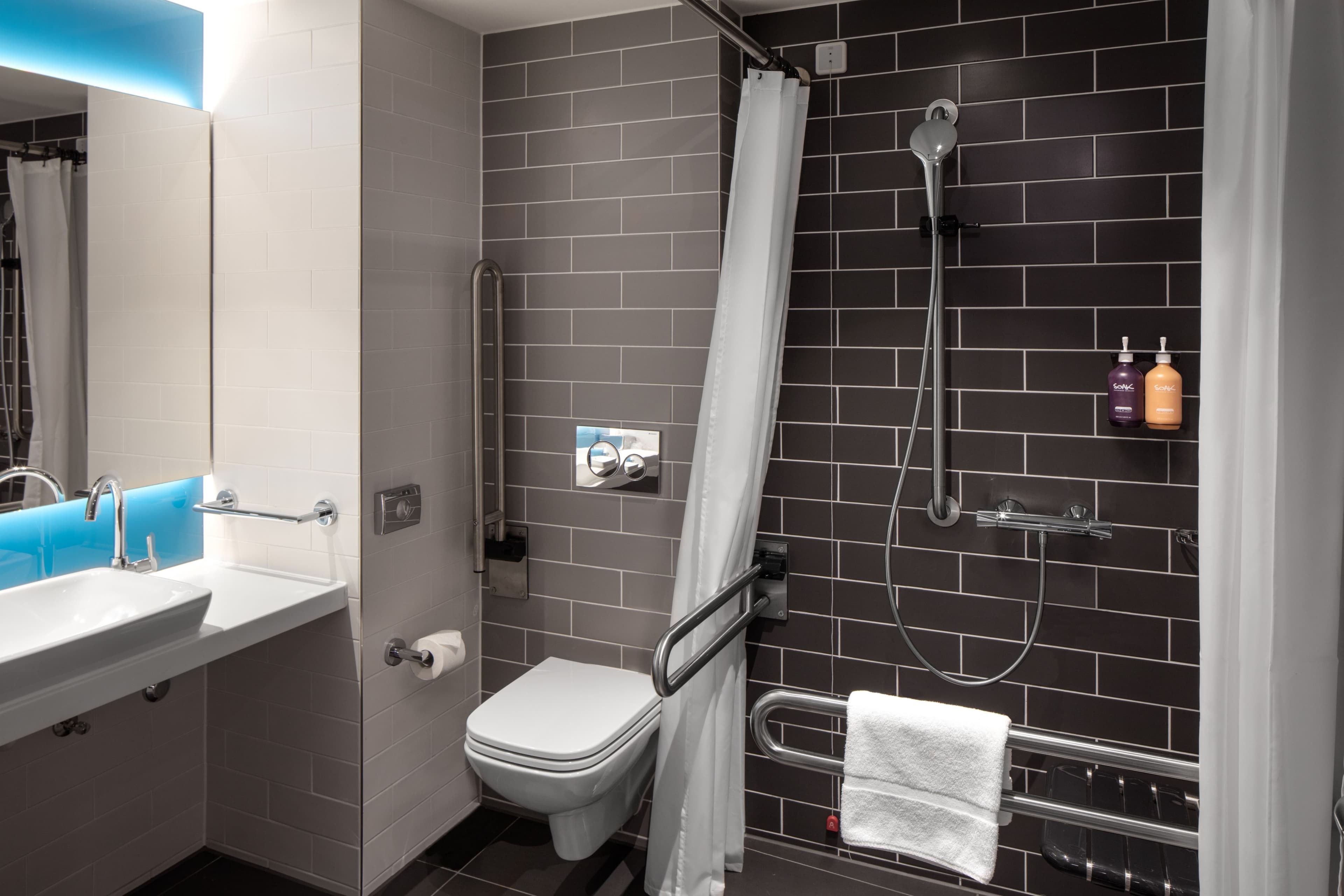 Holiday Inn Express Aarburg - Oftringen — 11