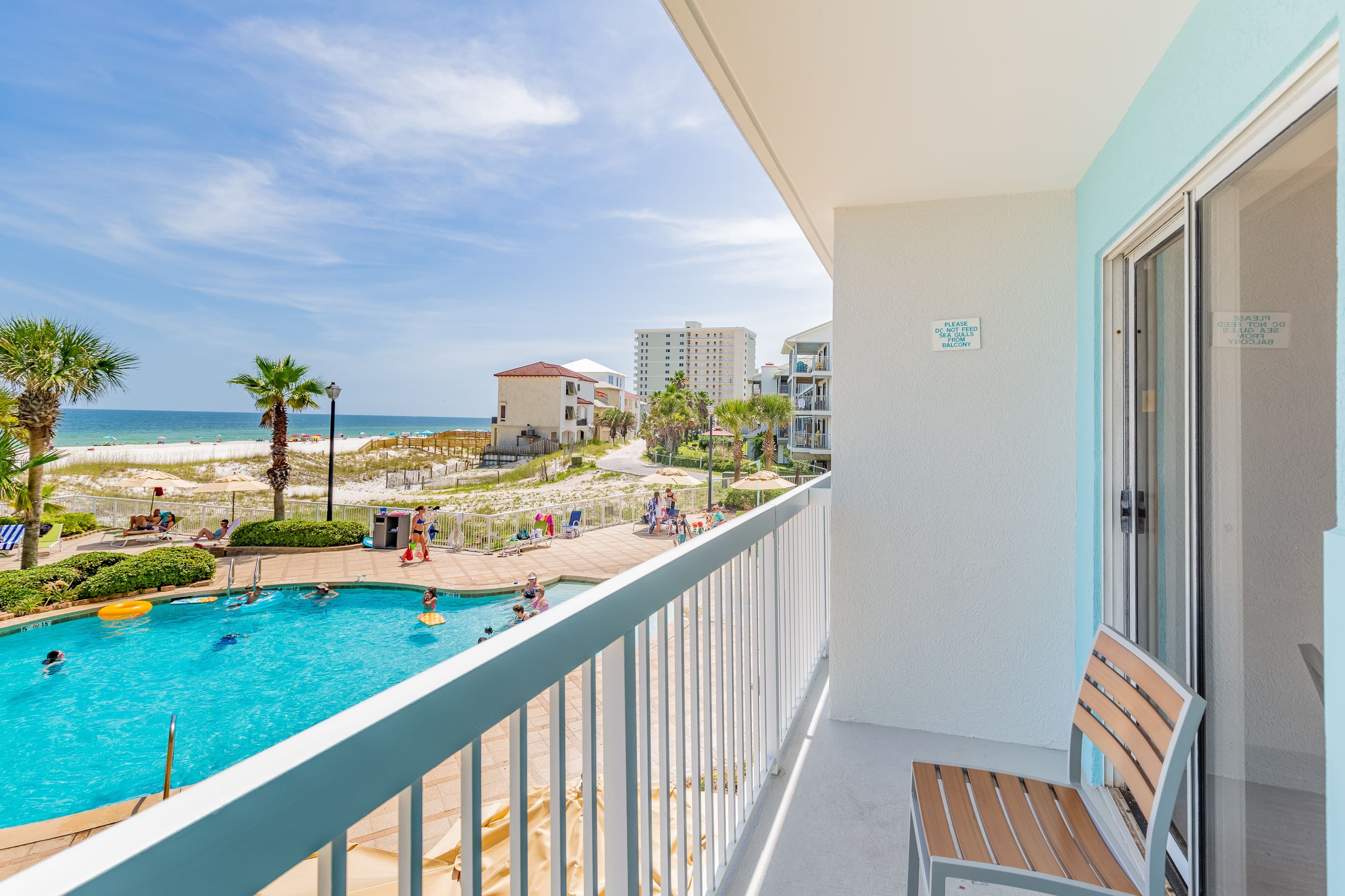 Holiday Inn Express Orange Beach-On The Beach — 38