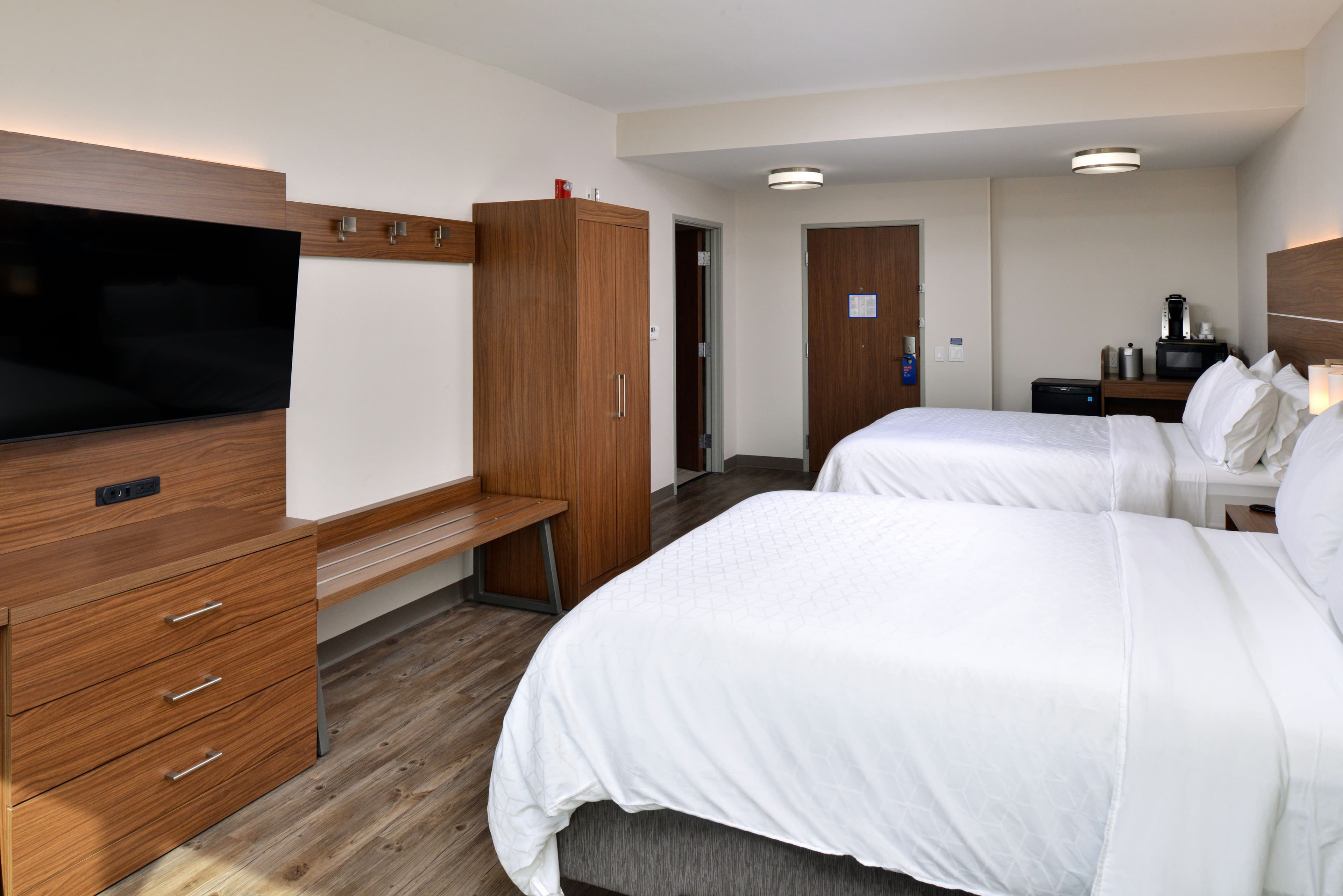Holiday Inn Express Orlando - South Park — 39