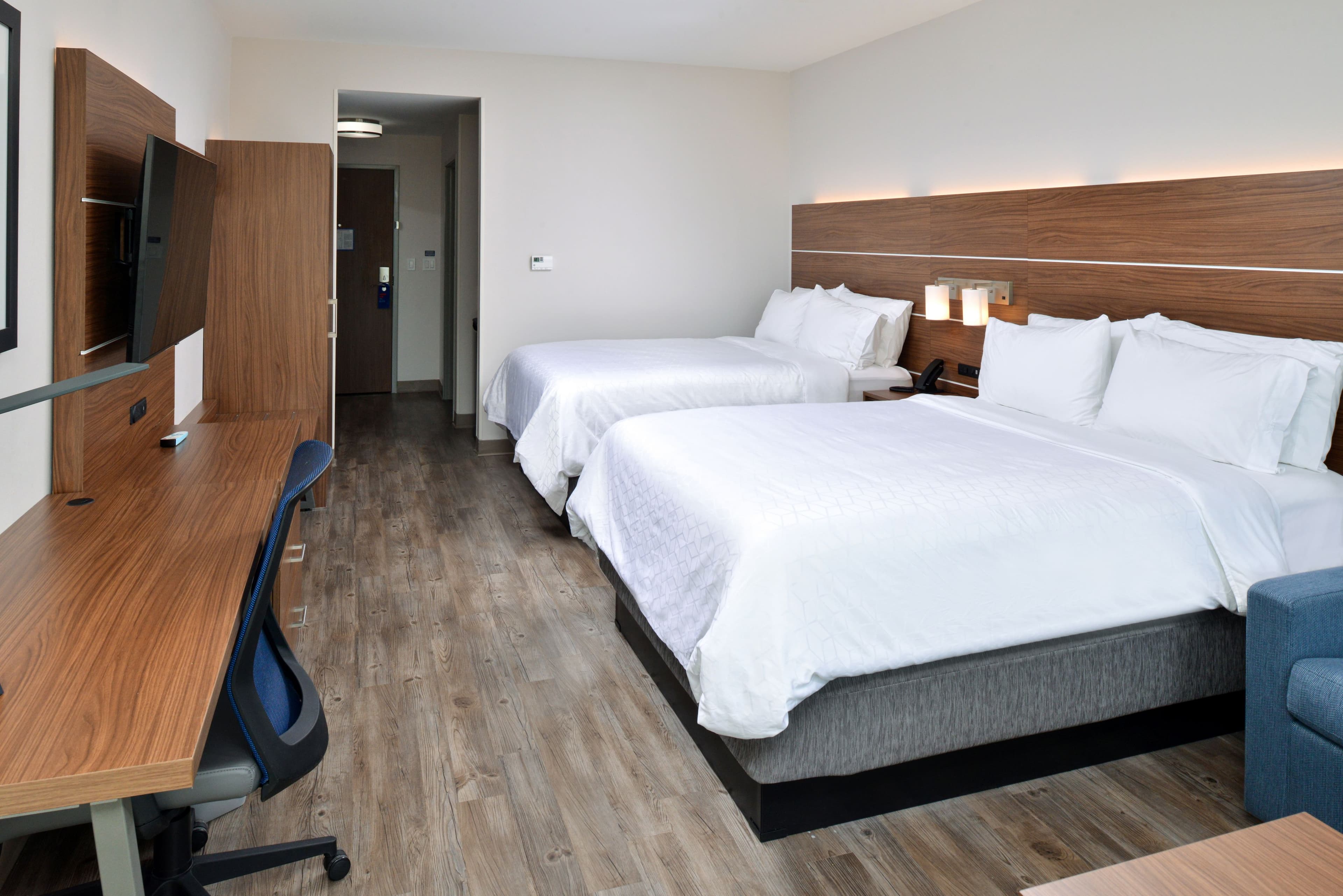 Holiday Inn Express Orlando - South Park — 41