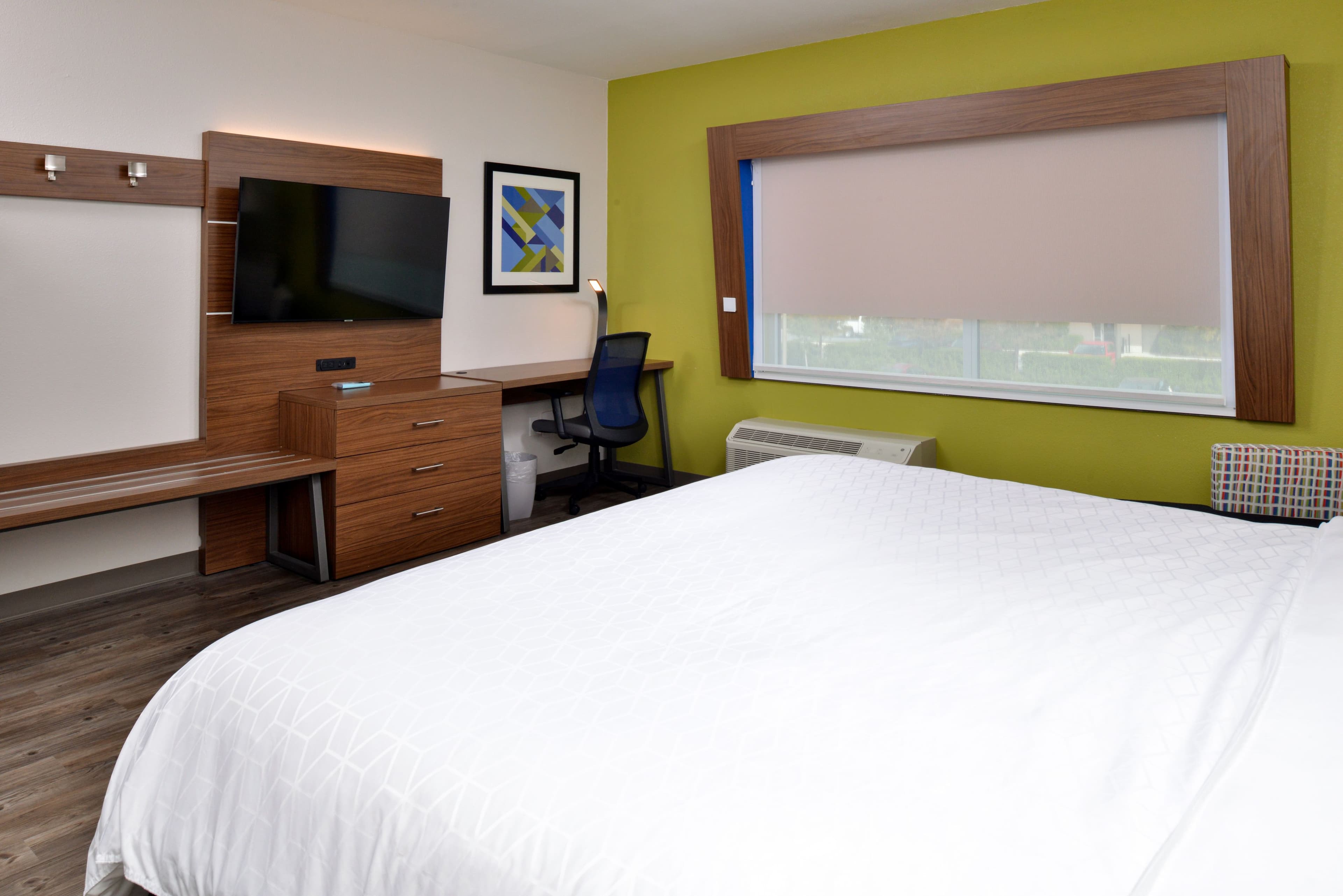 Standard Room - Image 9