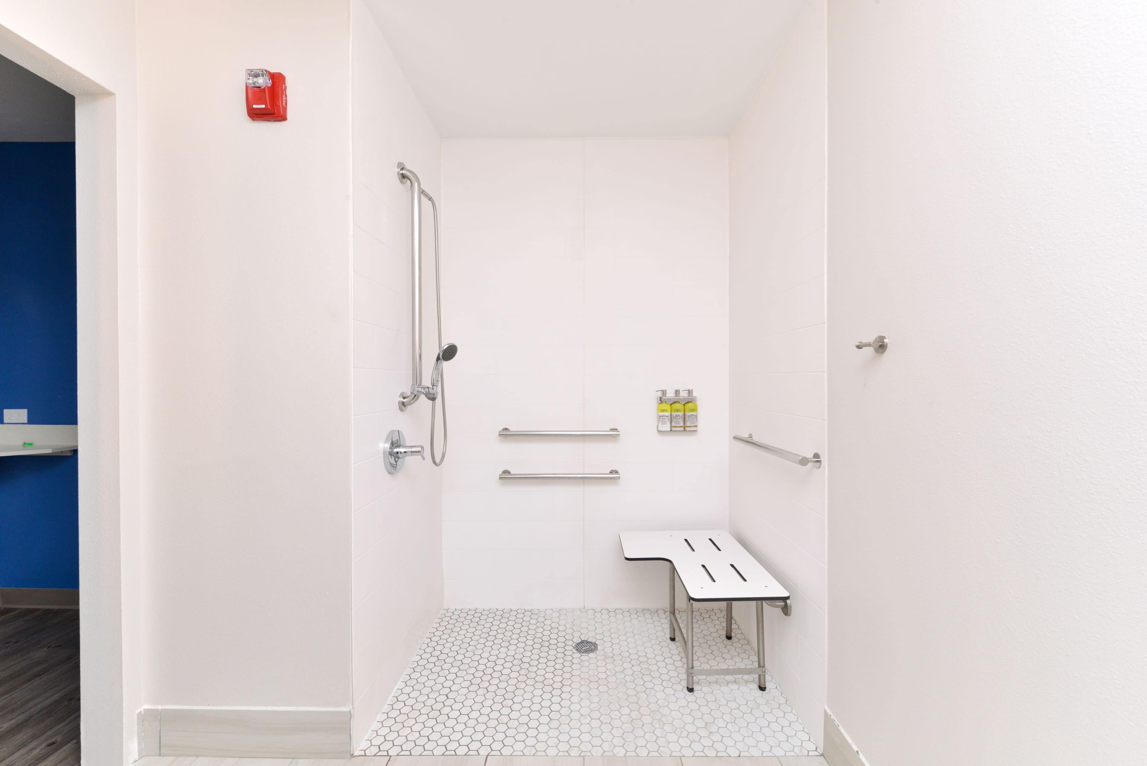 Holiday Inn Express Orlando - South Park — 37