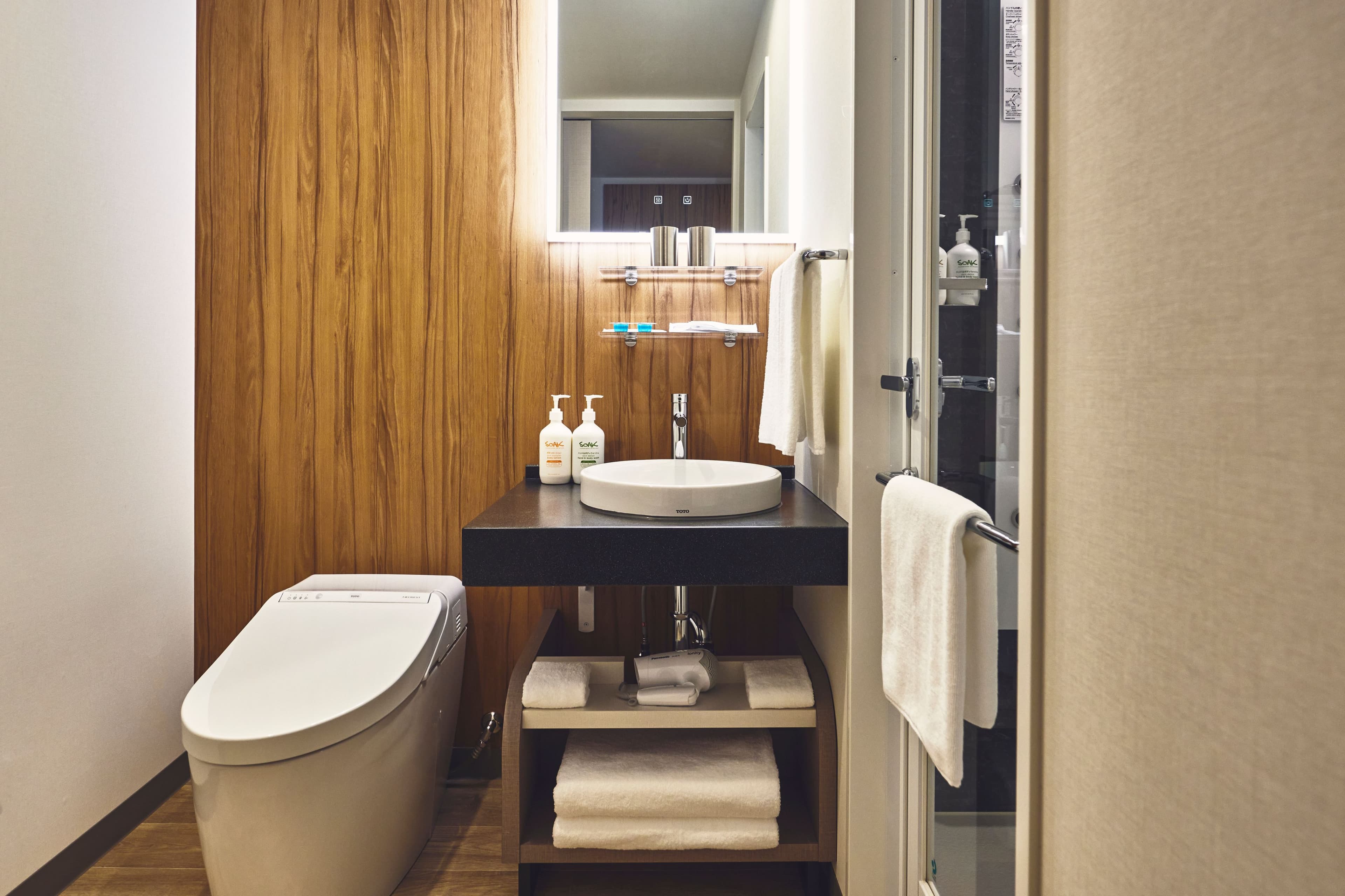 Holiday Inn Express Osaka City Centre - Midosuji - Image 5